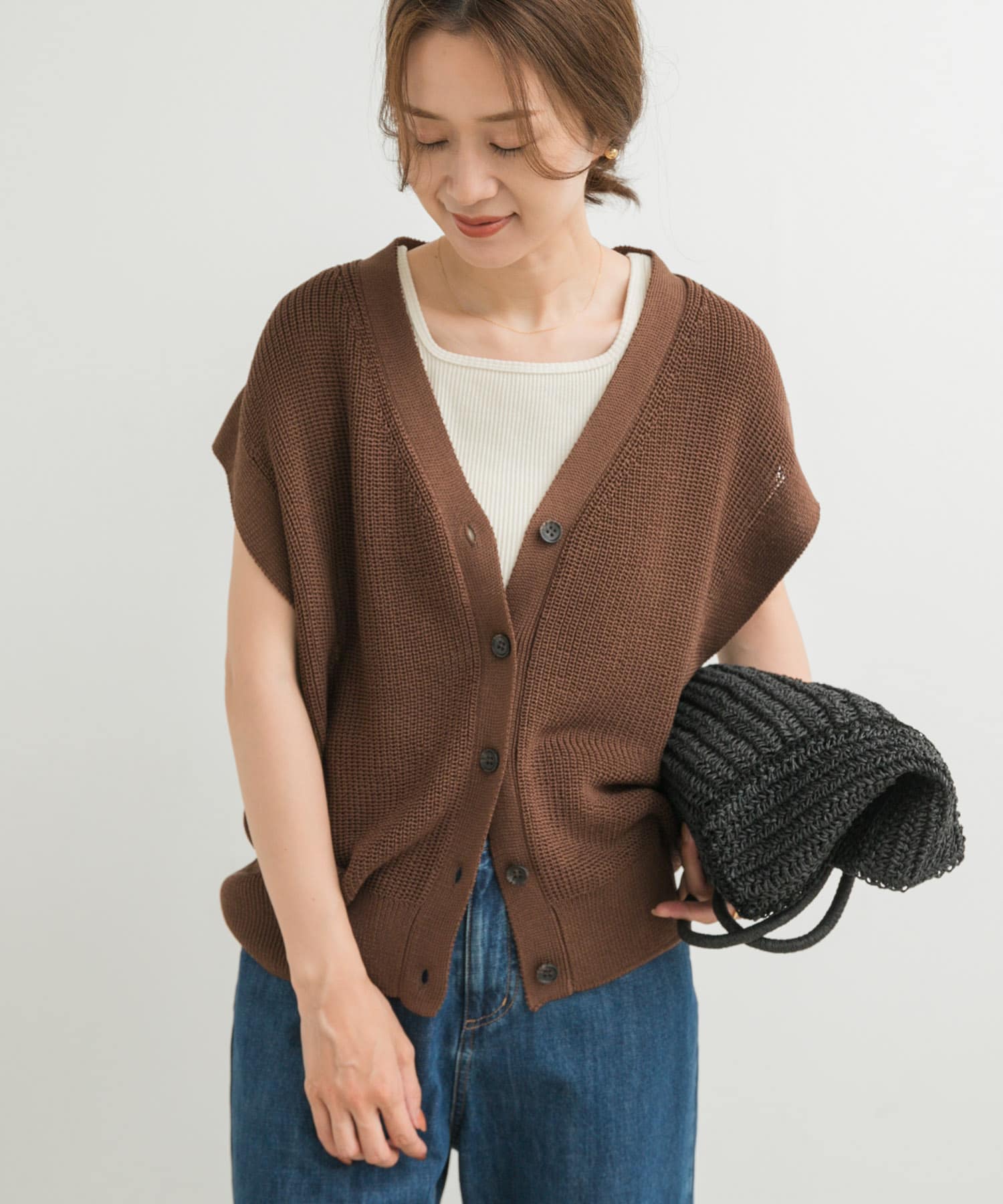 リネンライクVネックベスト