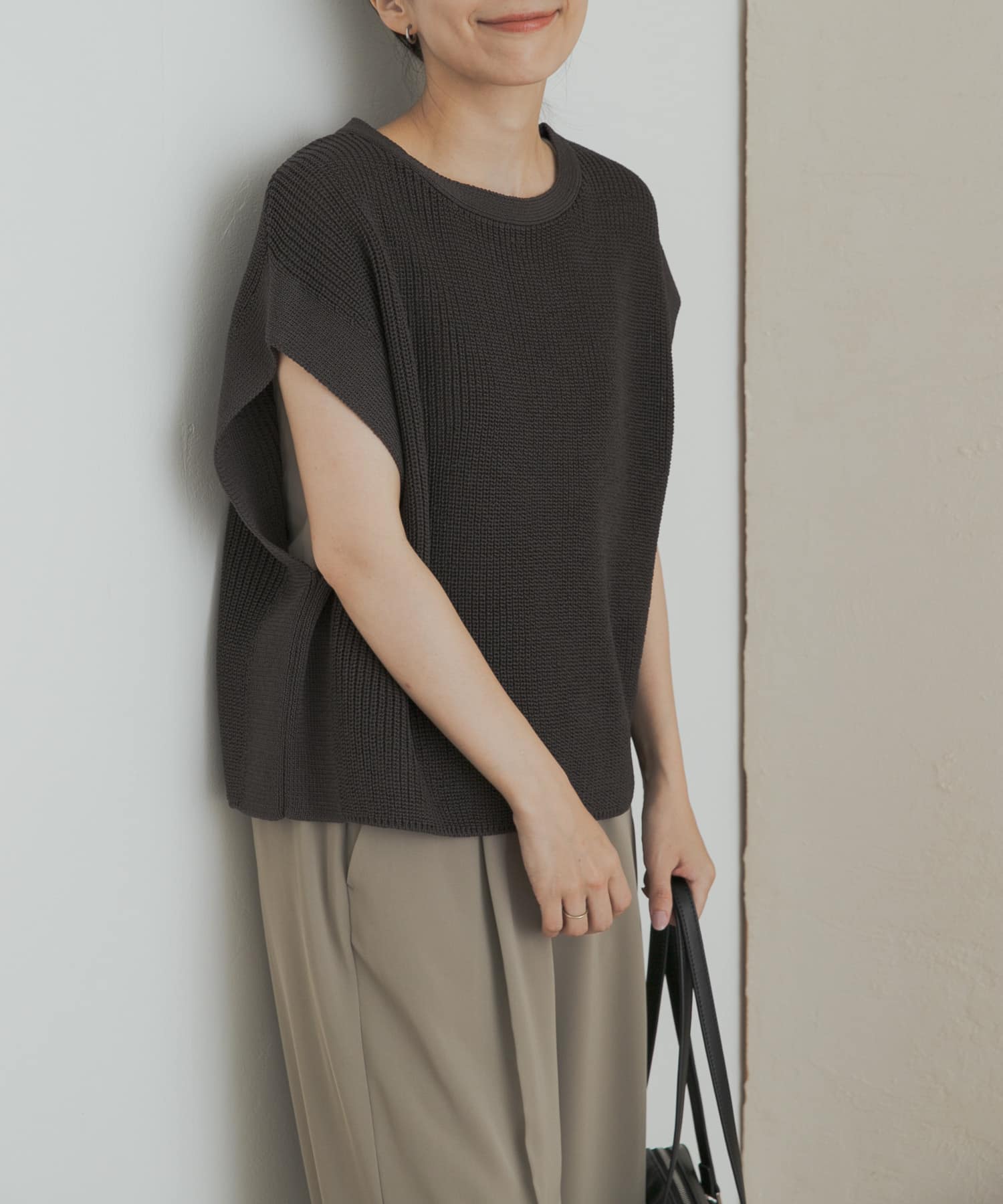 リネンライクニットプルオーバー