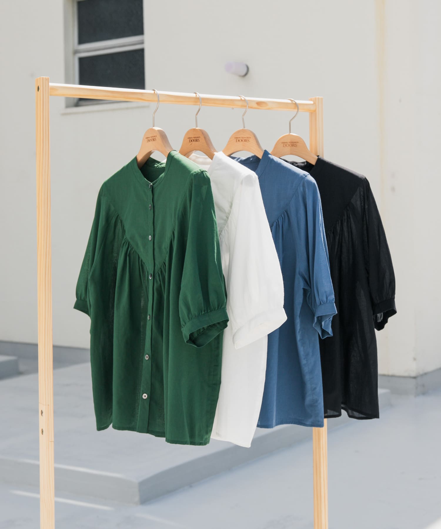 コットンボイルV切替ギャザーブラウス GREEN M