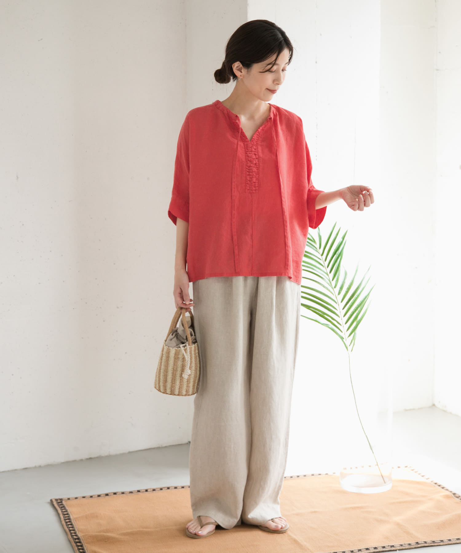 新品タグ付◆ OFF WHITE DOORS リネン2WAYブラウス 新品タグ付◇ OFF WHITE DOORS リネン2WAYブラウス URBAN RESEARCH