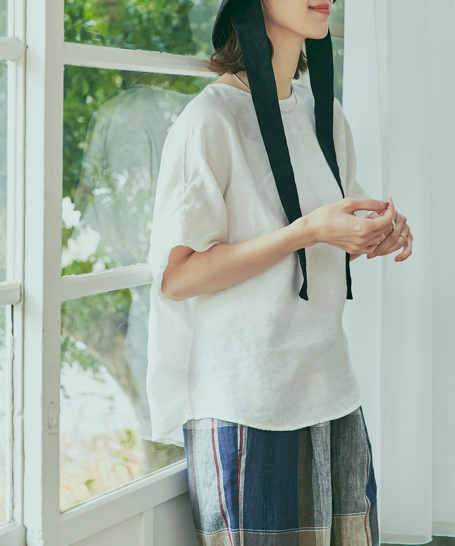 OFF WHITE
