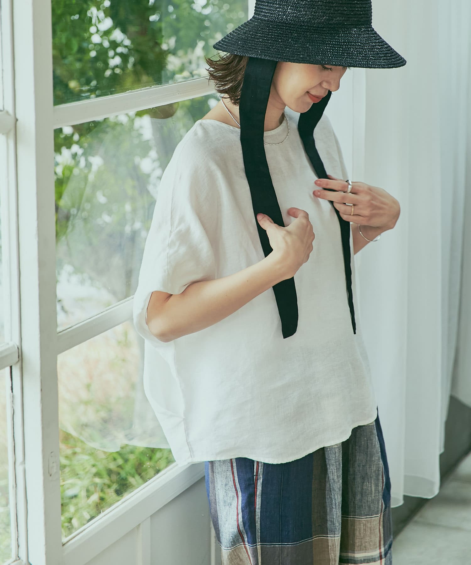 OFF WHITE