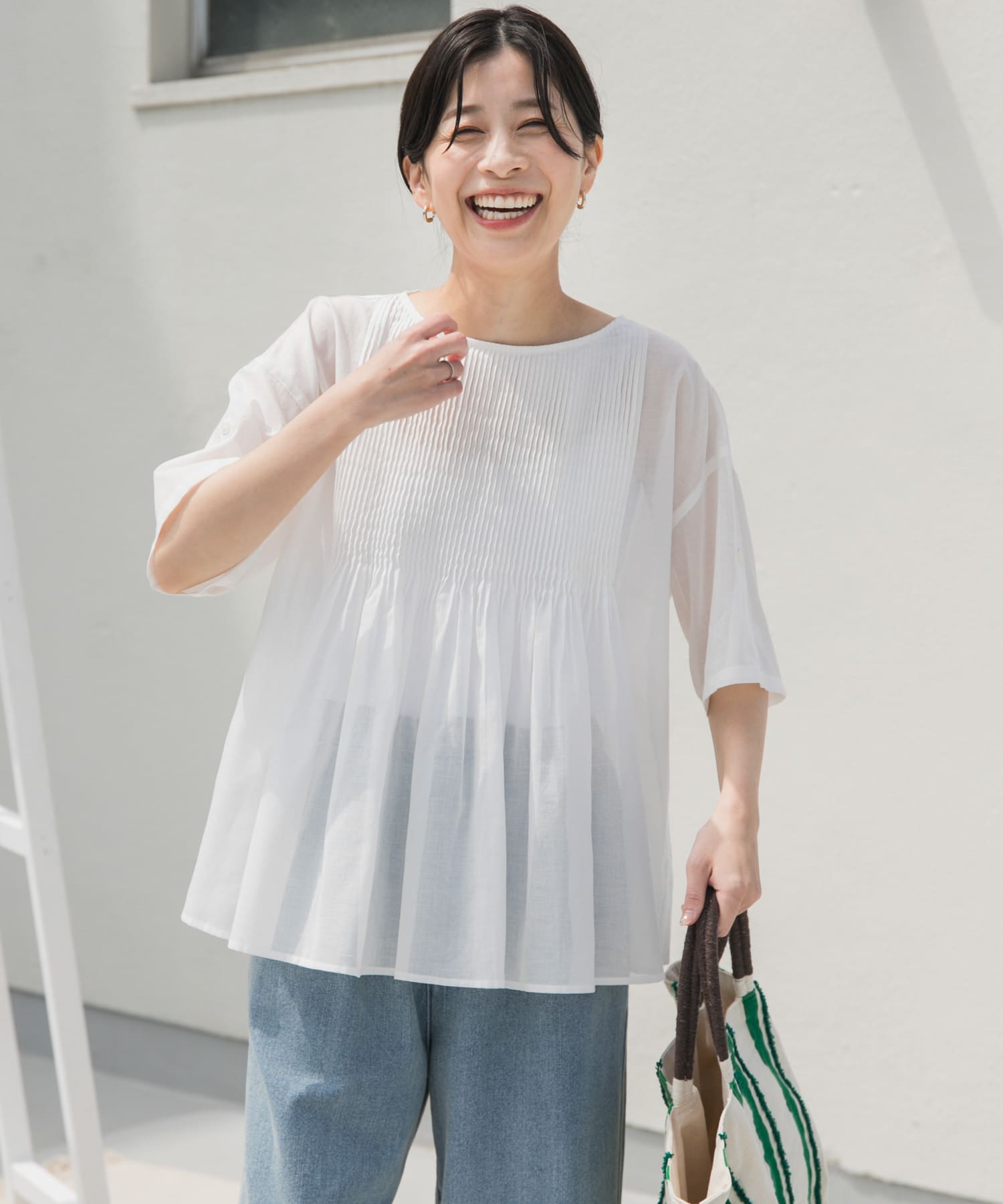 『UR TECH』ボイルピンタックブラウス