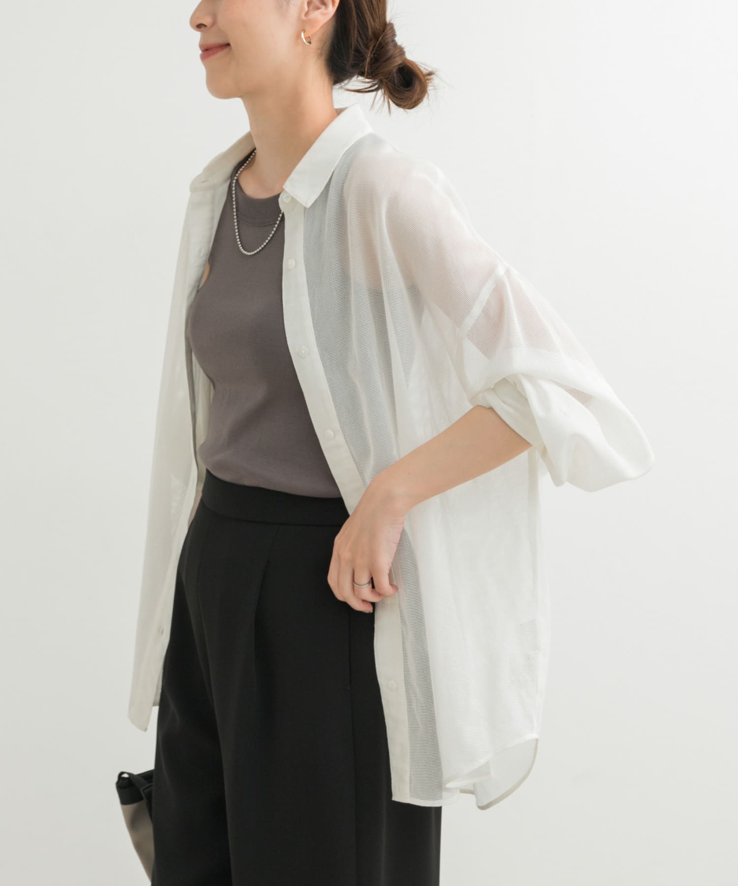 メッシュシャツ