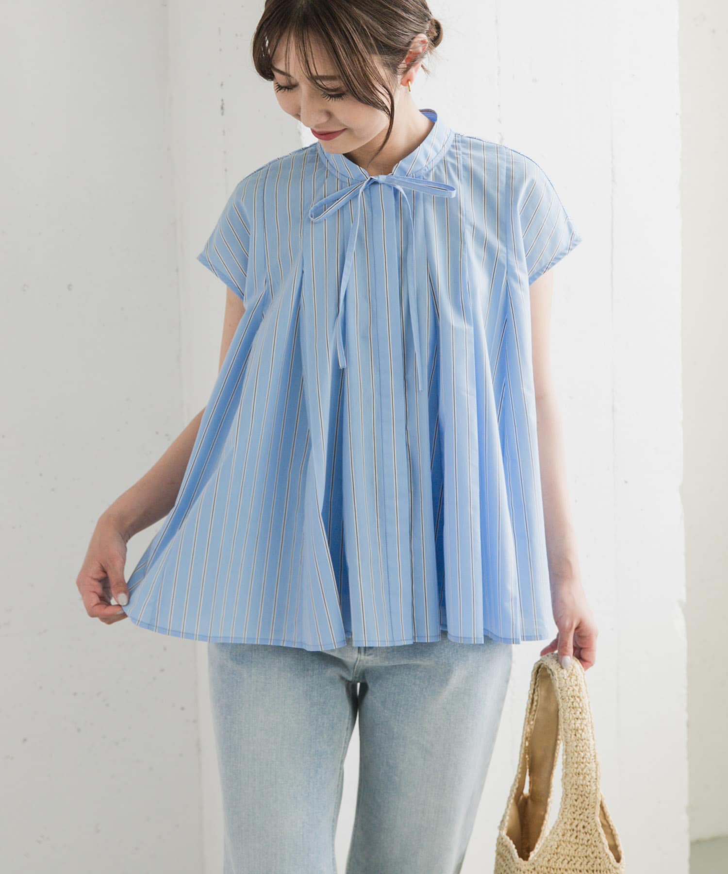 ストライプリボンフレアフレンチブラウス