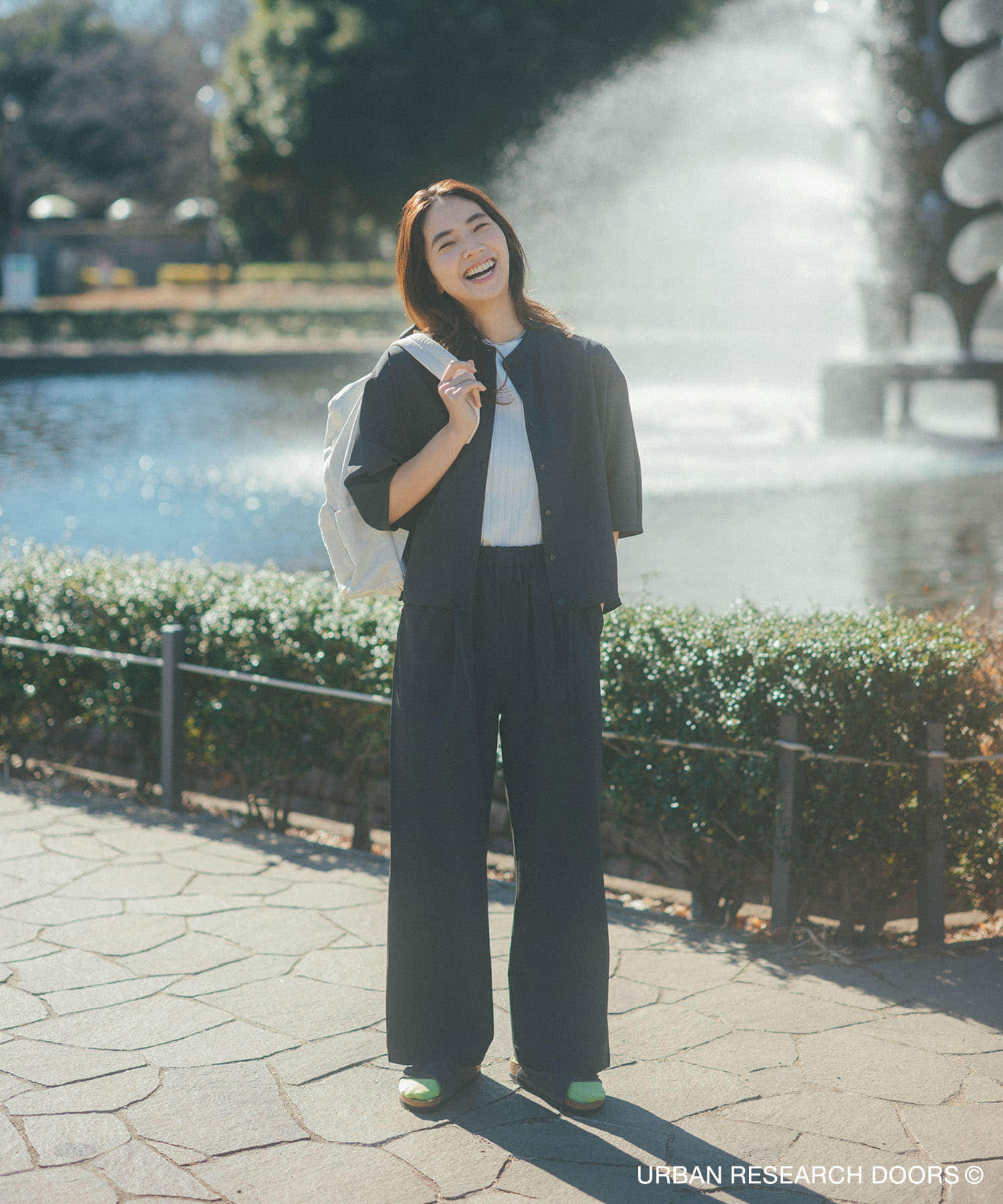 『仁村紗和さん着用』『UR TECH』サマシェアストレートイージーパンツ