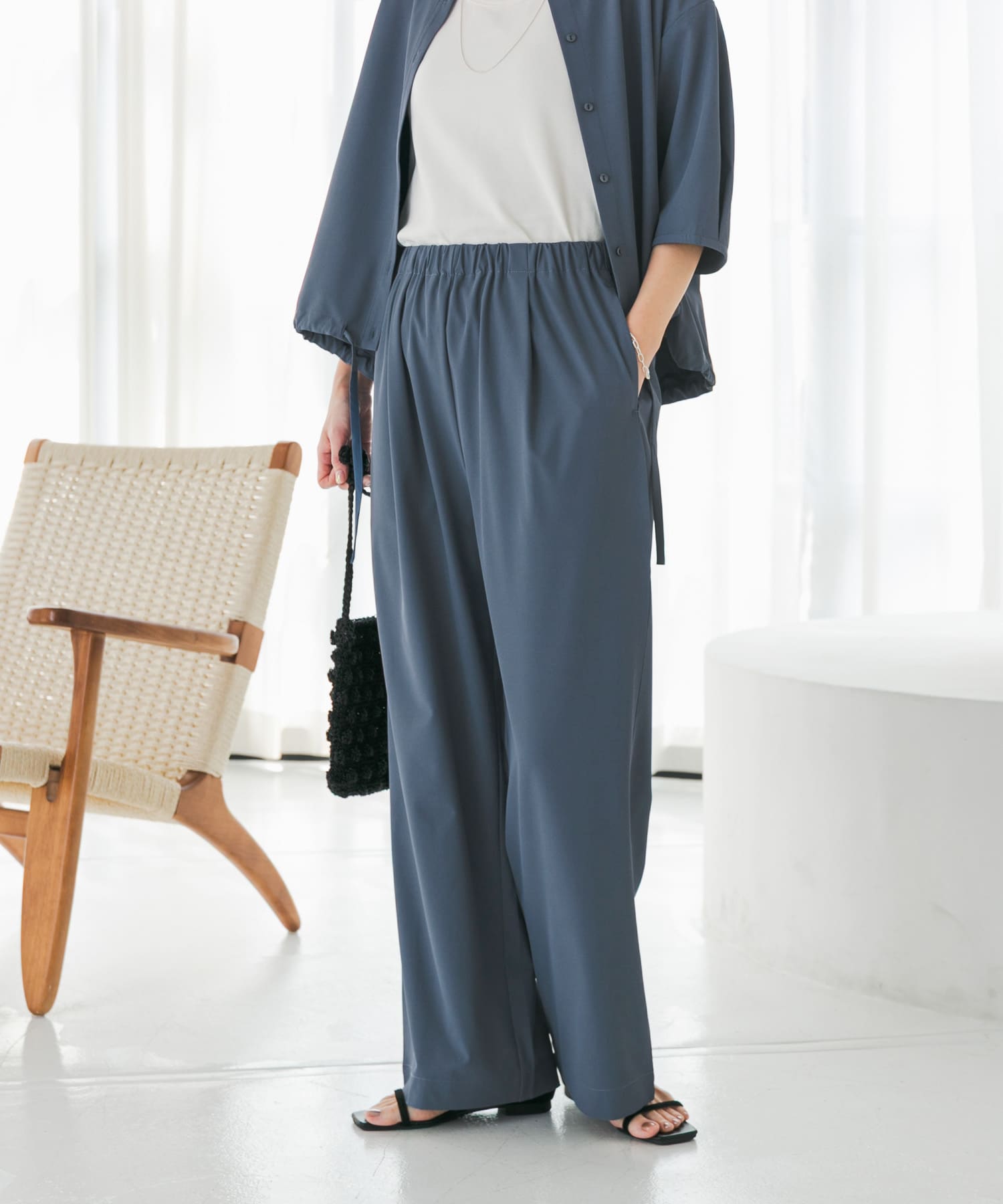 『仁村紗和さん着用』『UR TECH』サマシェアストレートイージーパンツ