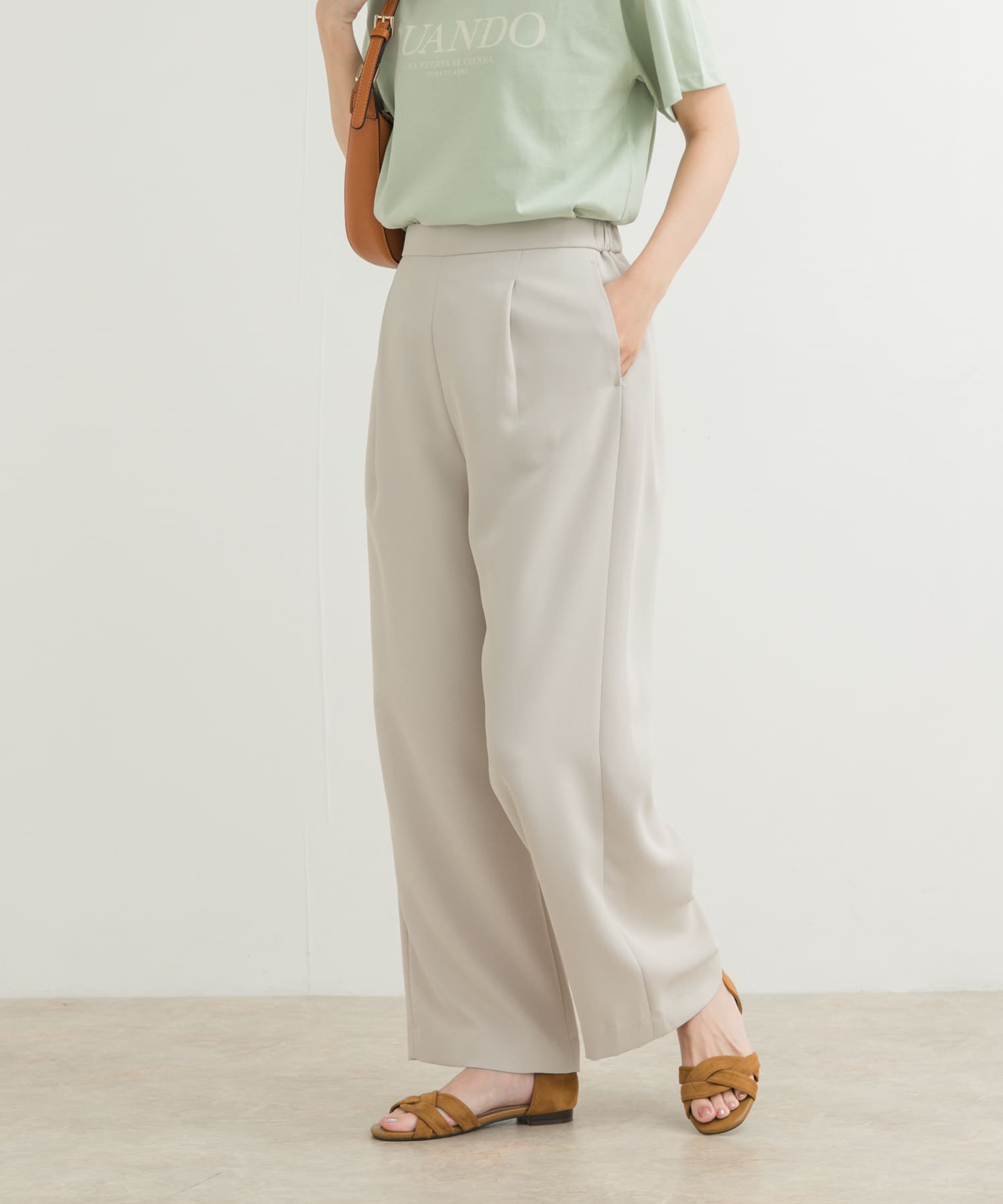 L.BEIGE
