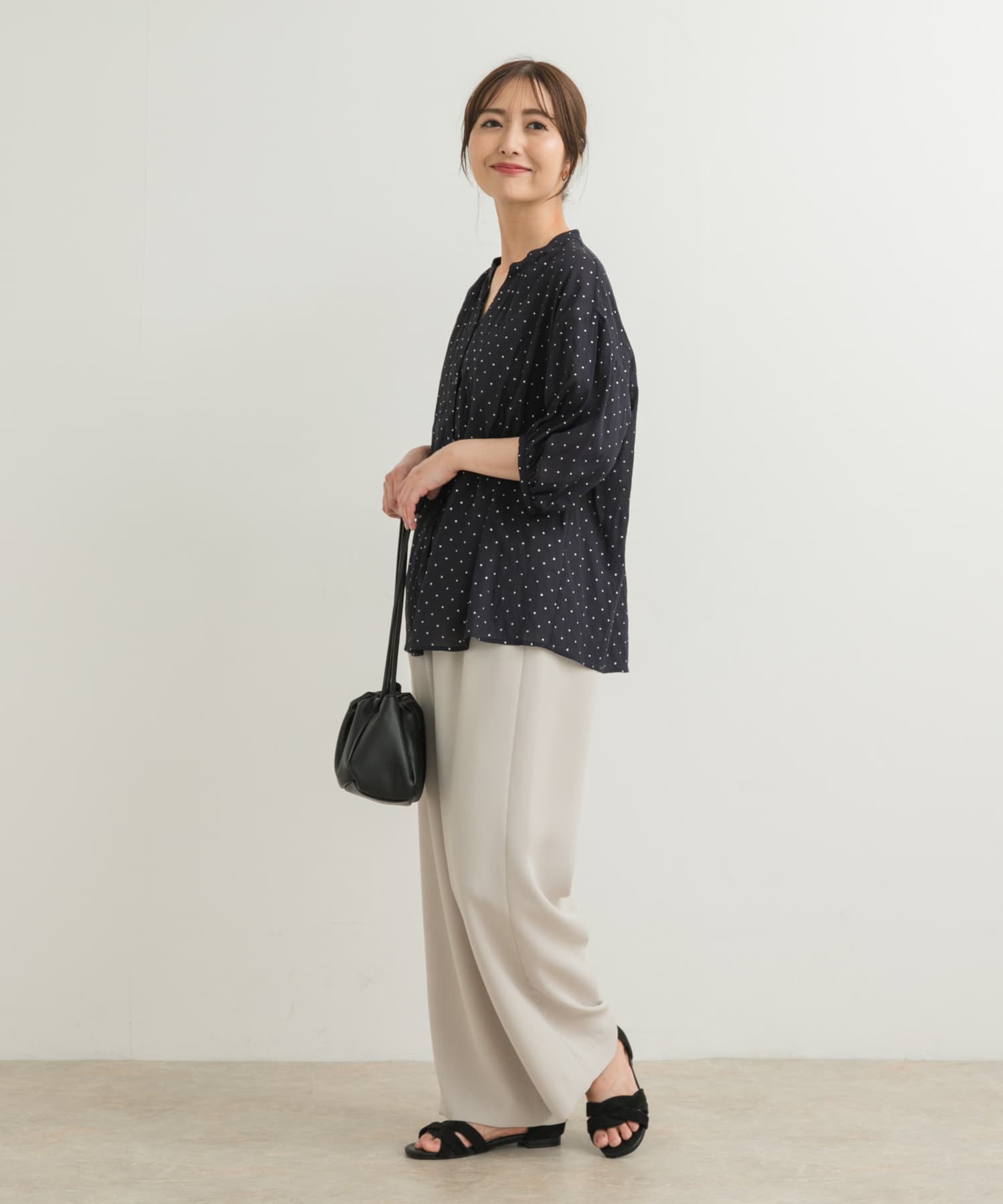 L.BEIGE