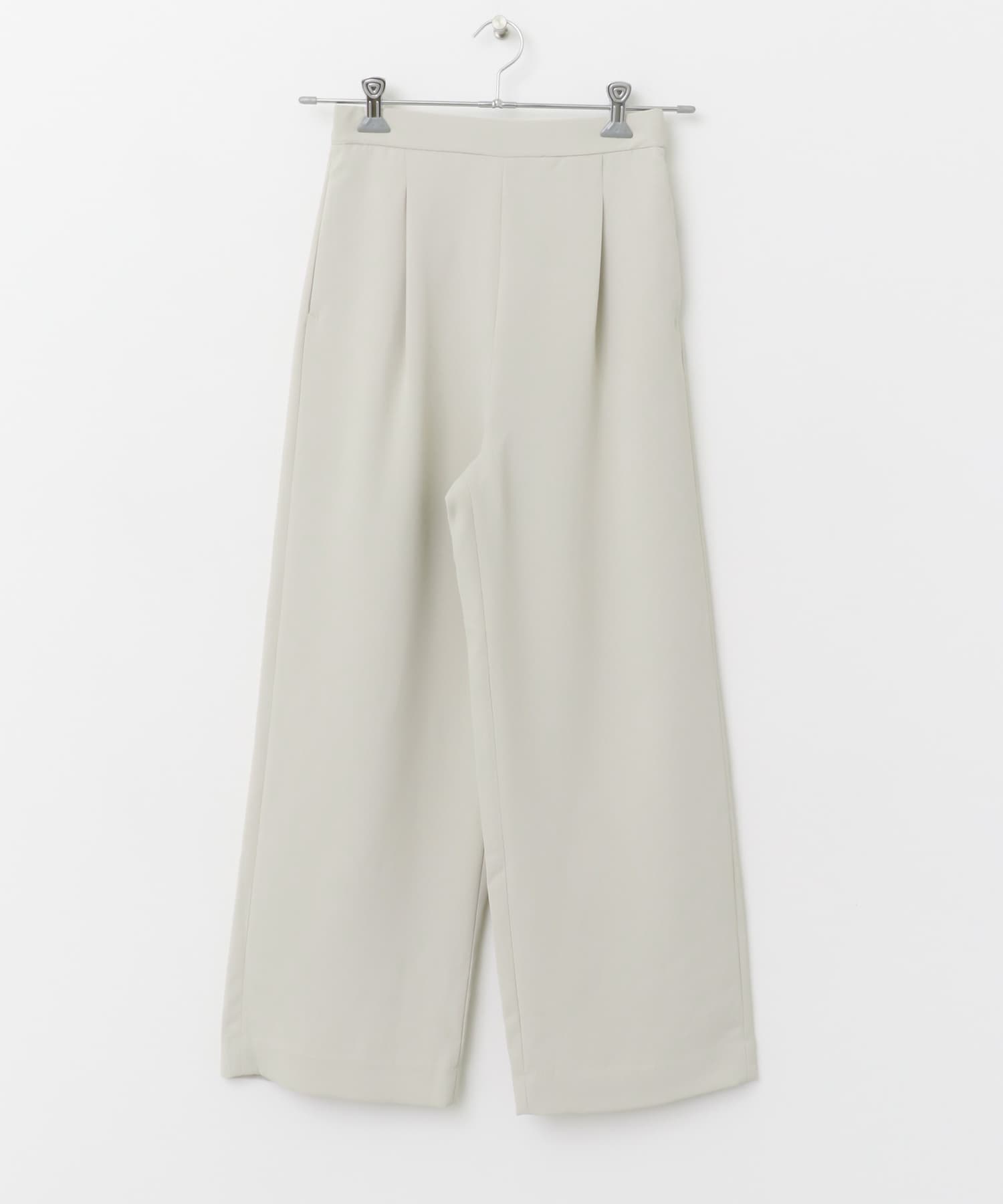 L.BEIGE