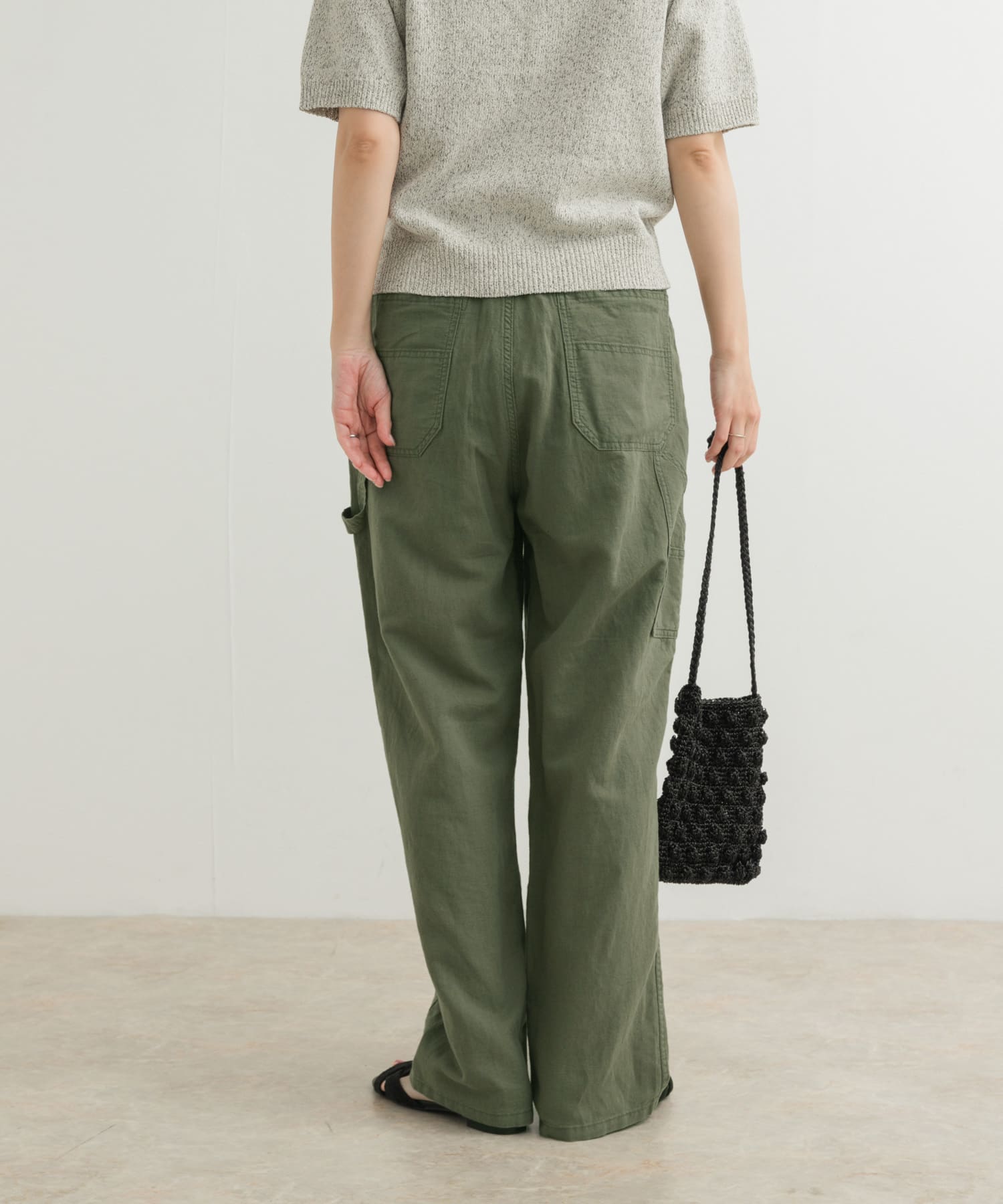 KHAKI