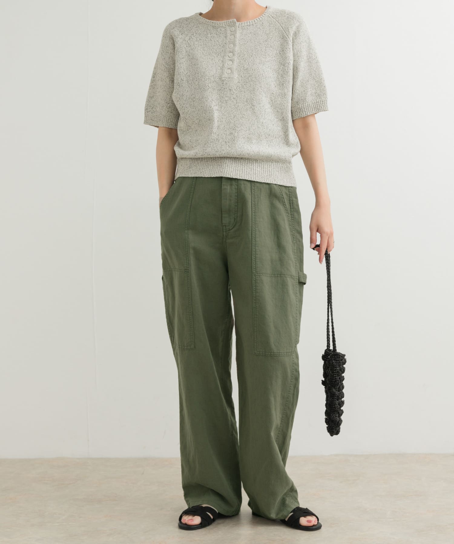 KHAKI
