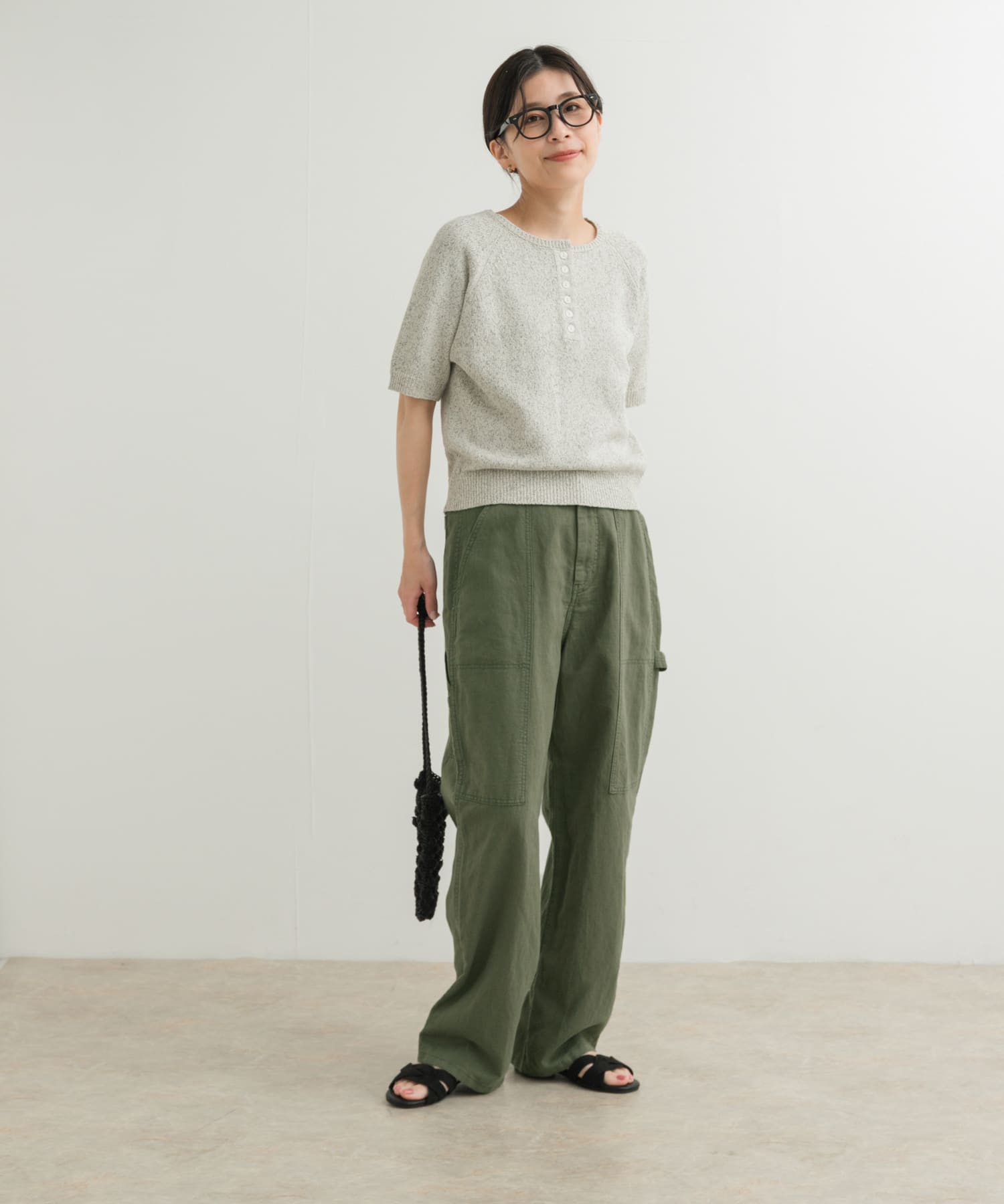 KHAKI