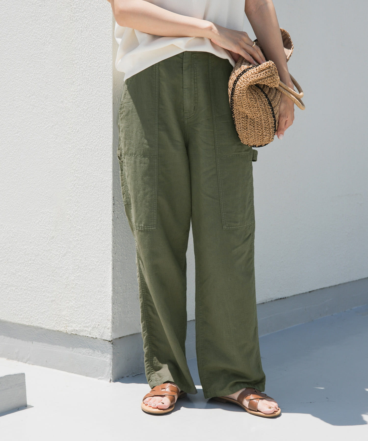KHAKI