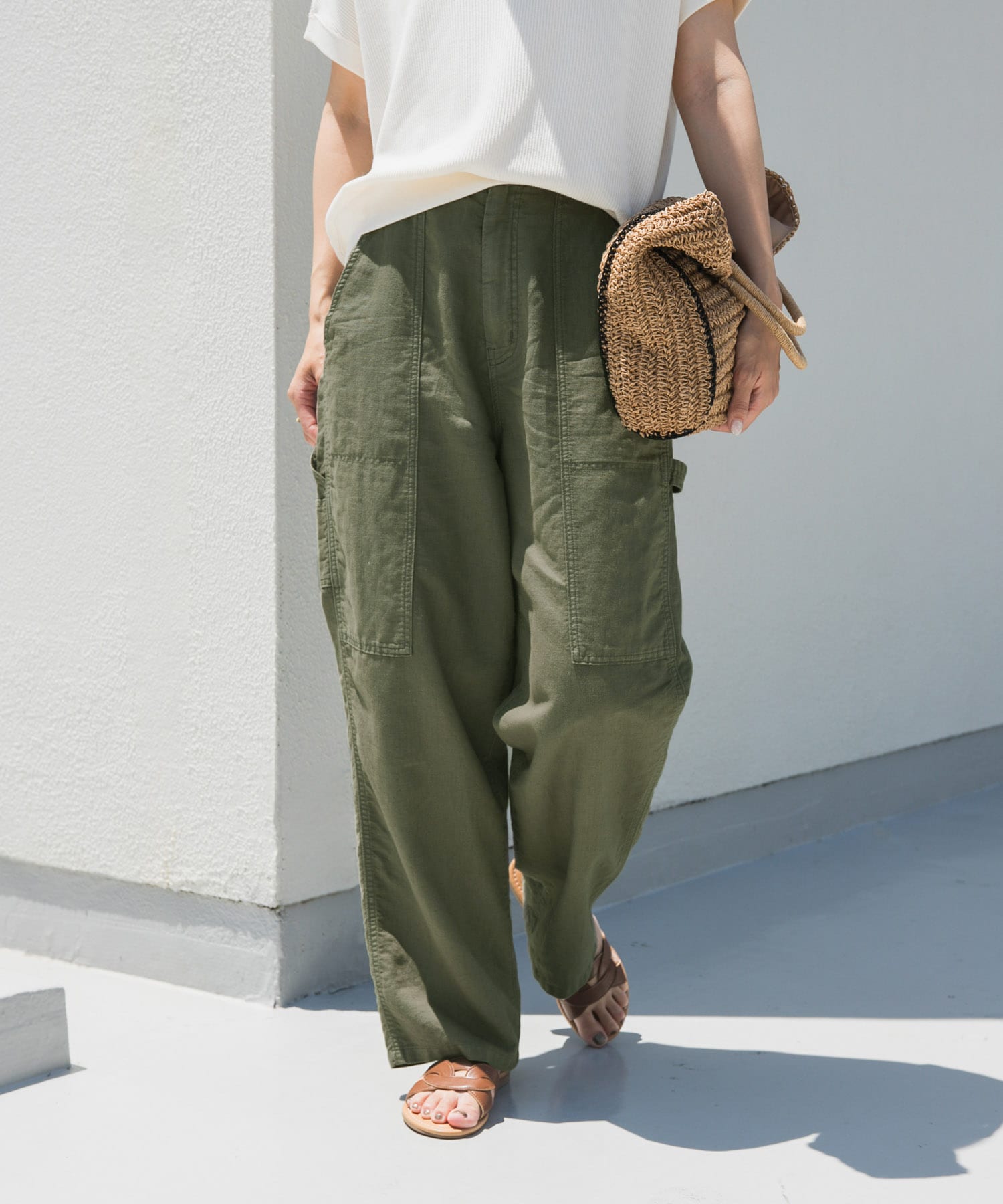 KHAKI