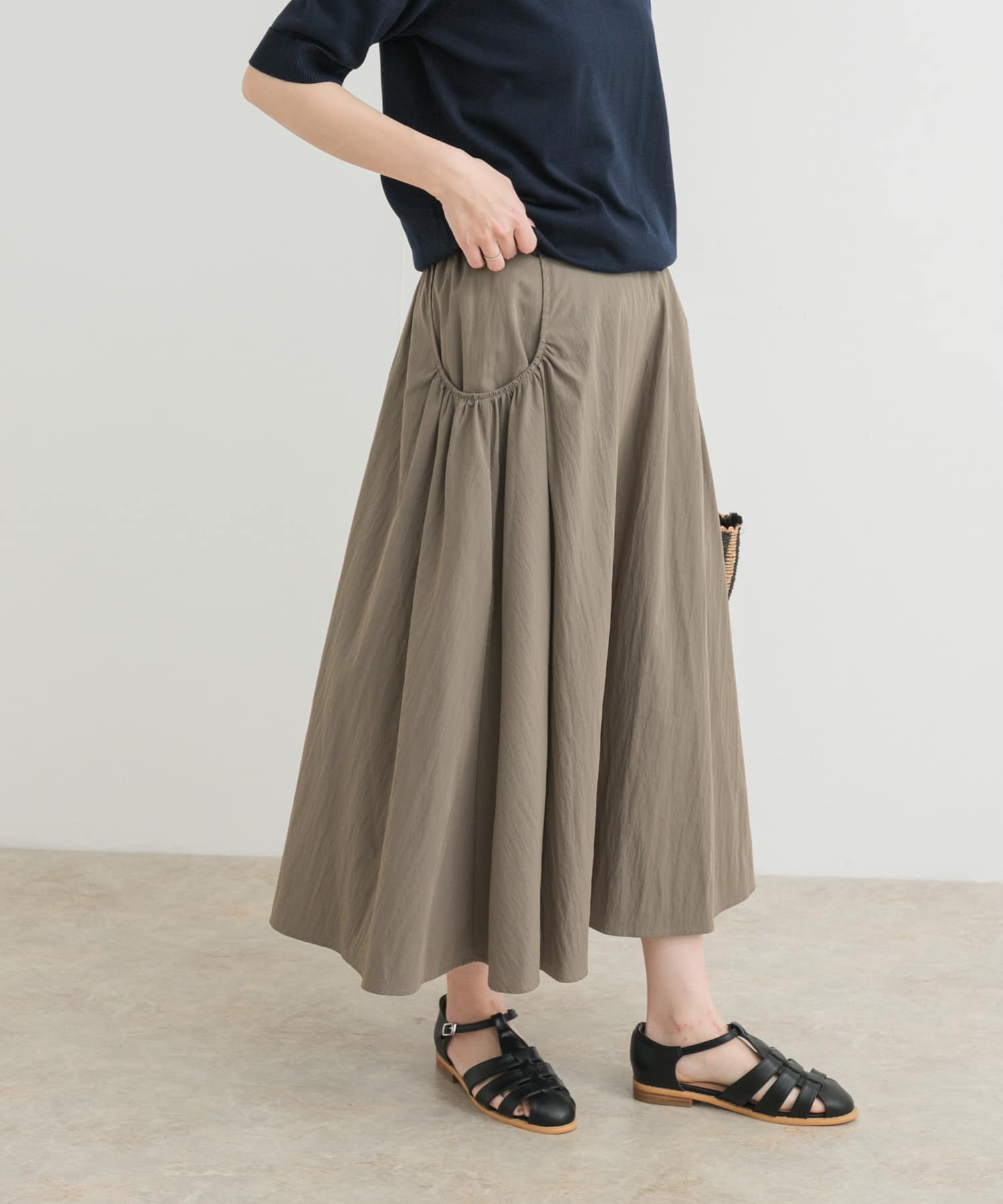 ポケットギャザースカート