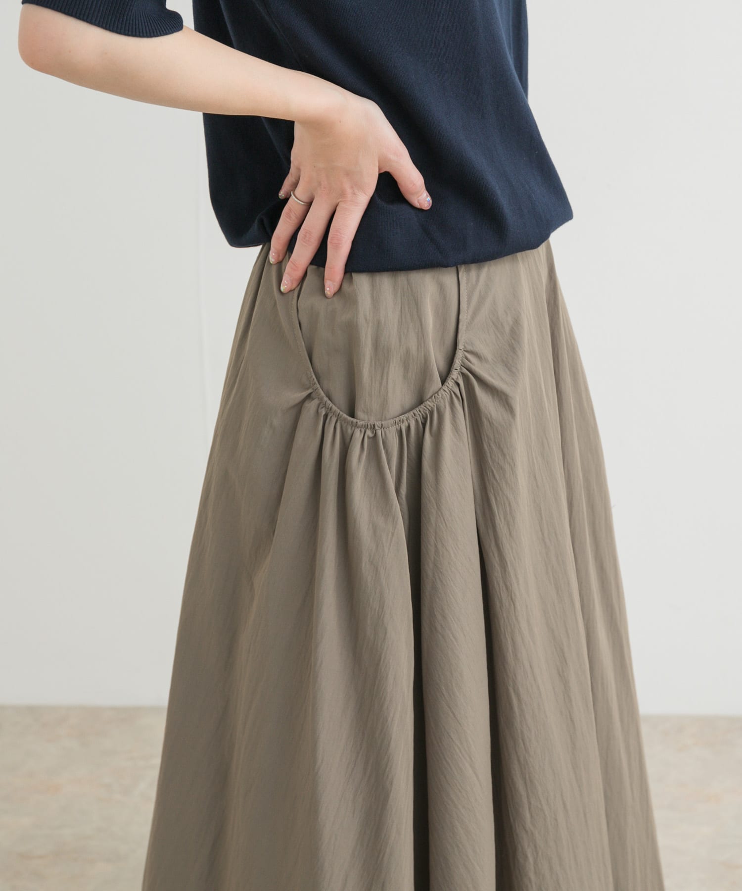 KHAKI