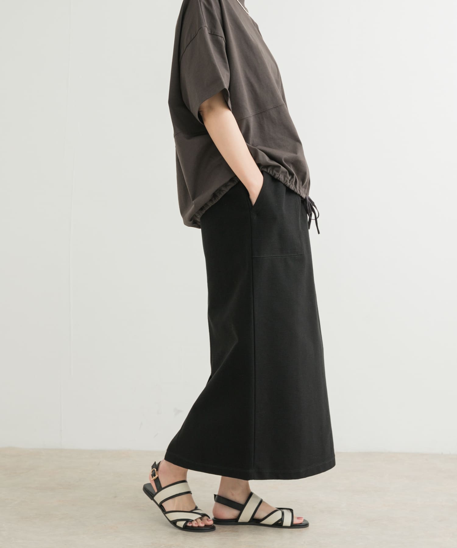 サイドポケットカットストレートスカート BLACK M