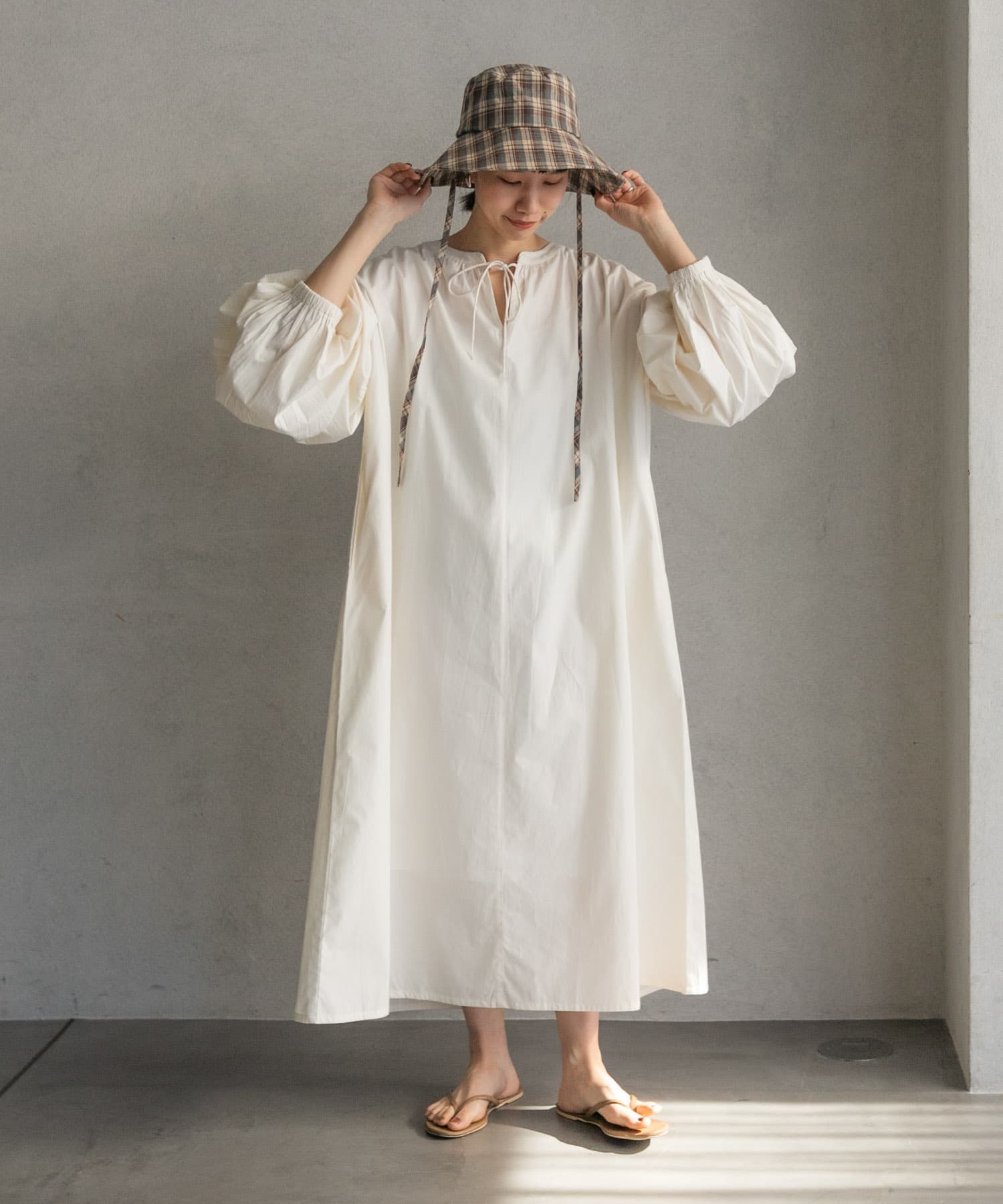 ボリュームスリーブワンピース