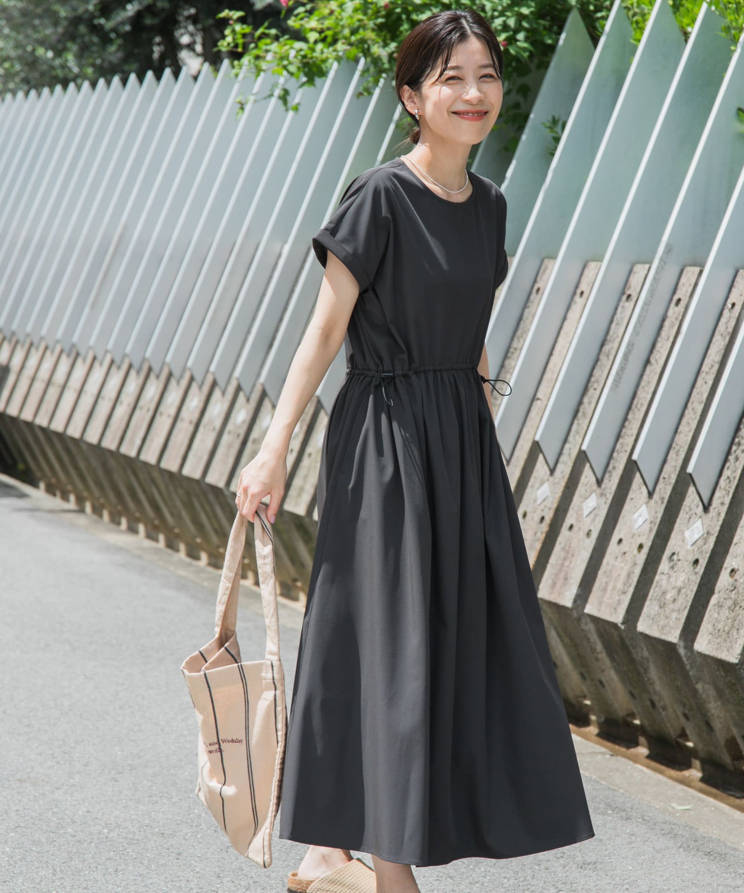 『UR TECH』サマシェアウエストドロストワンピース