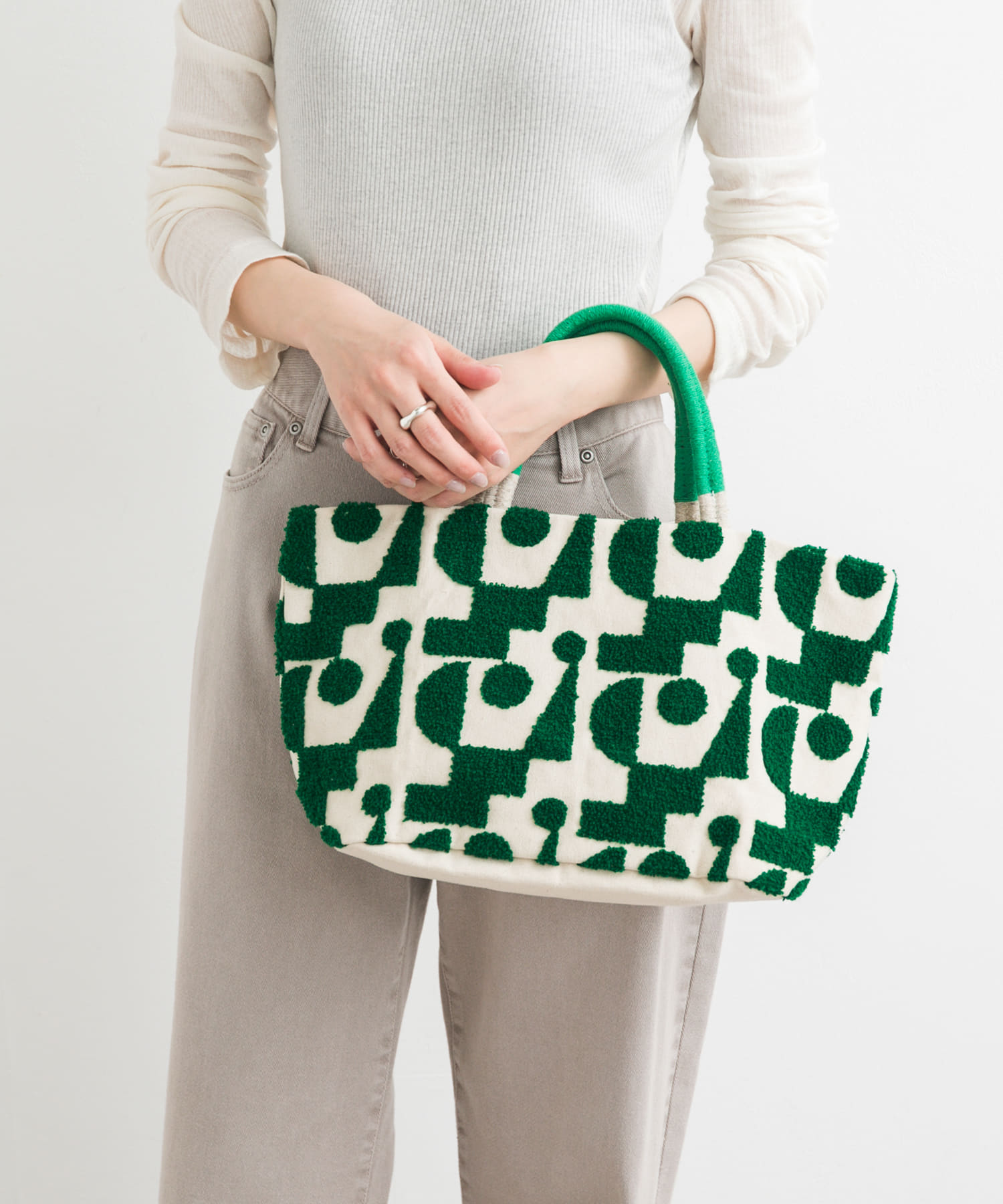 『別注』Beej×DOORS　モール刺繍トートバッグ 別注』Beej×DOORS モール刺繍トート(one BEIGE): バッグ｜URBAN