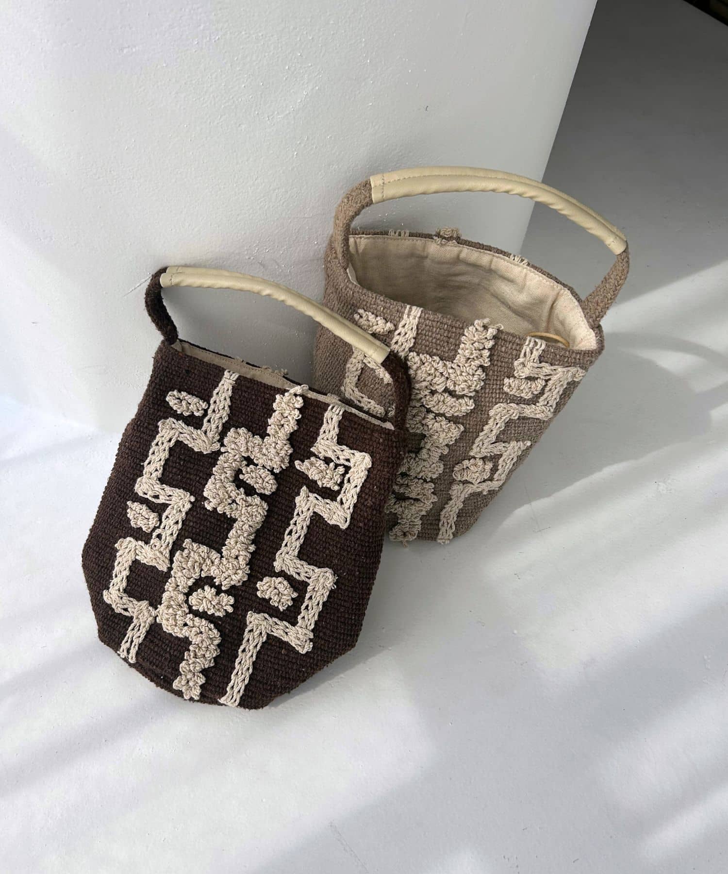 『別注』Beej×DOORS　チューブショルダーバッグ BROWN one