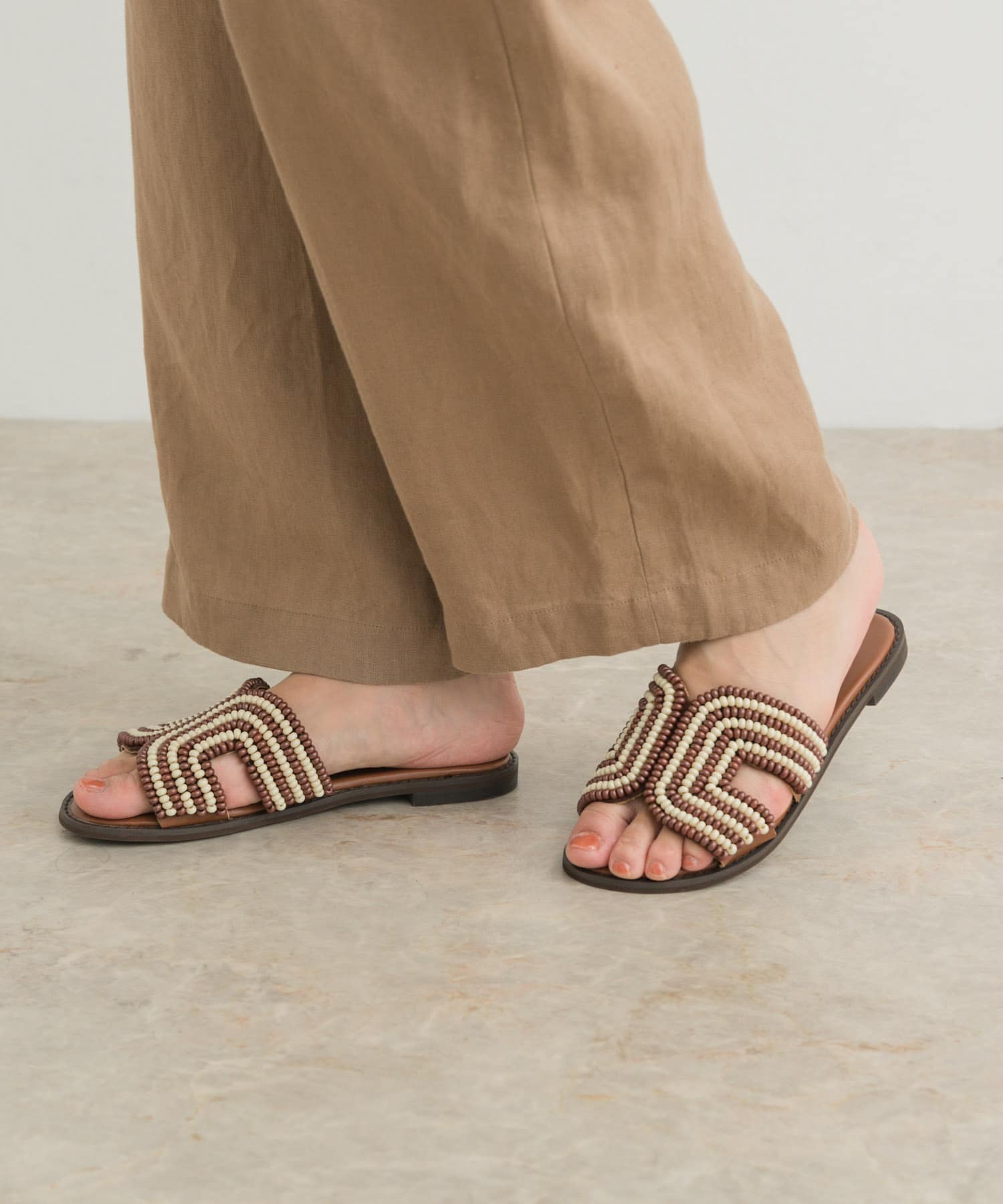 ビーズサンダル