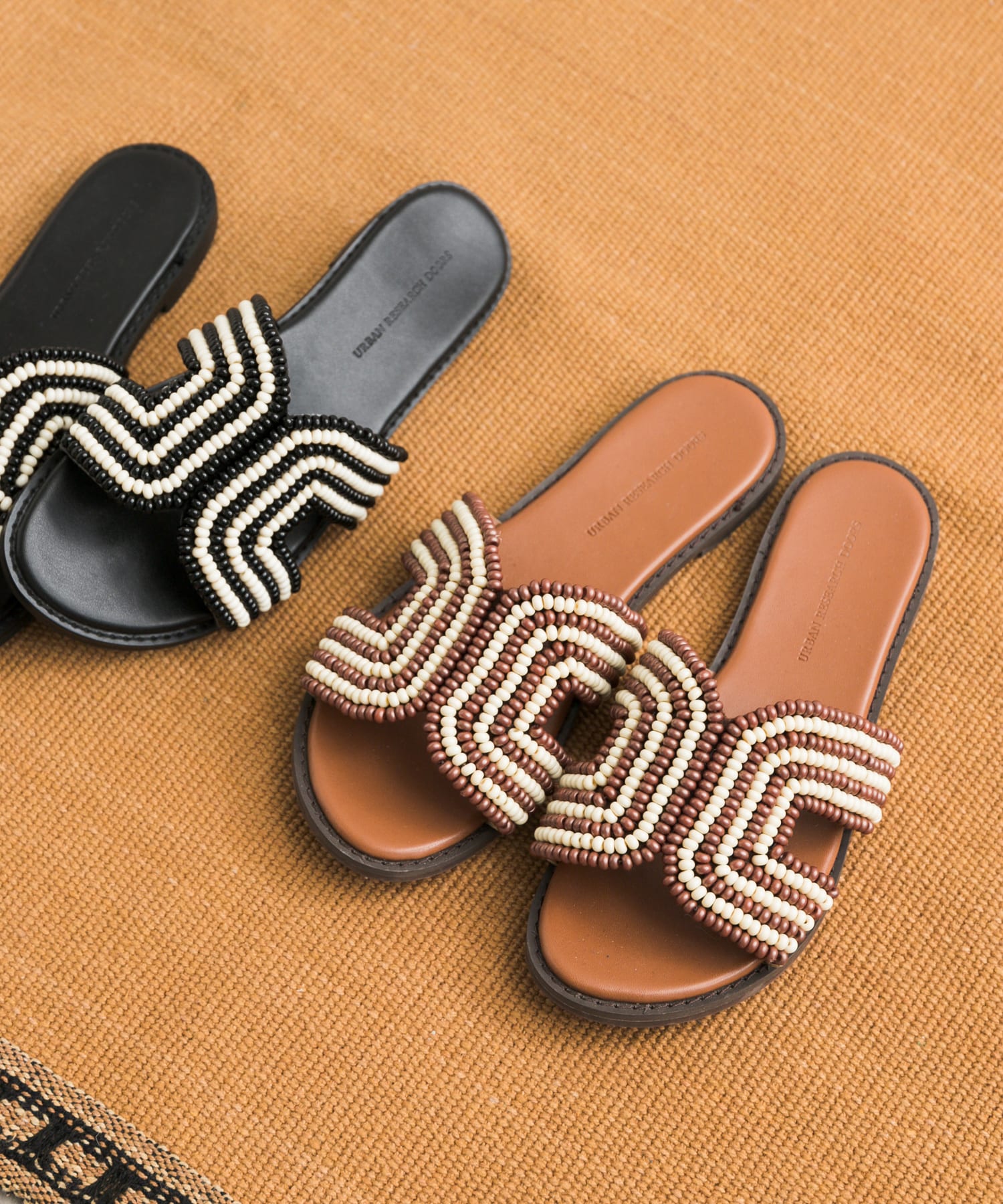 ビーズサンダル BROWN 36