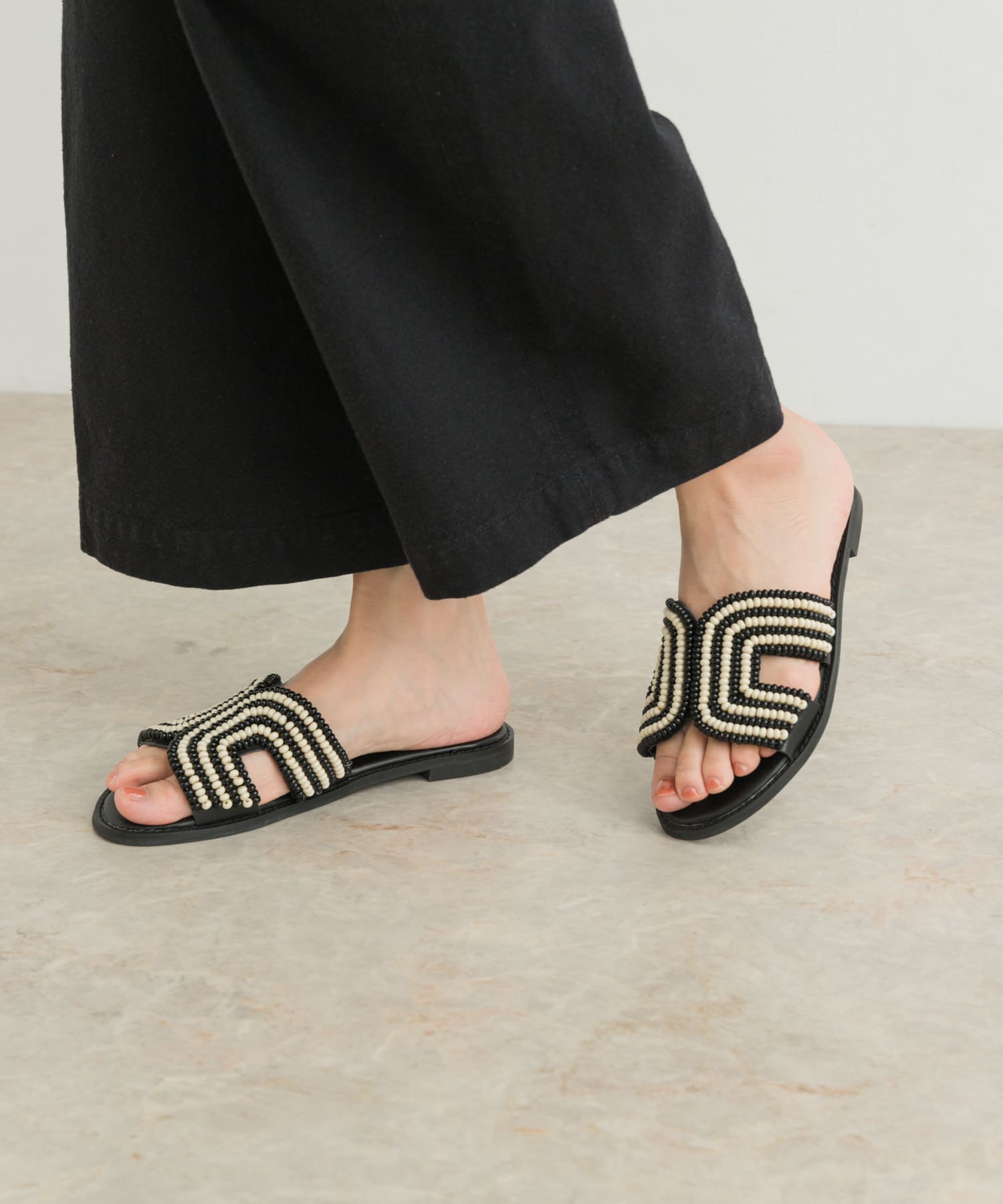 ビーズサンダル BLACK 36