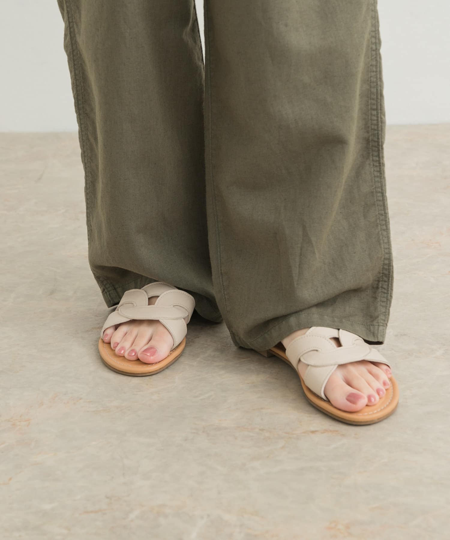 カッティングサンダル IVORY 36