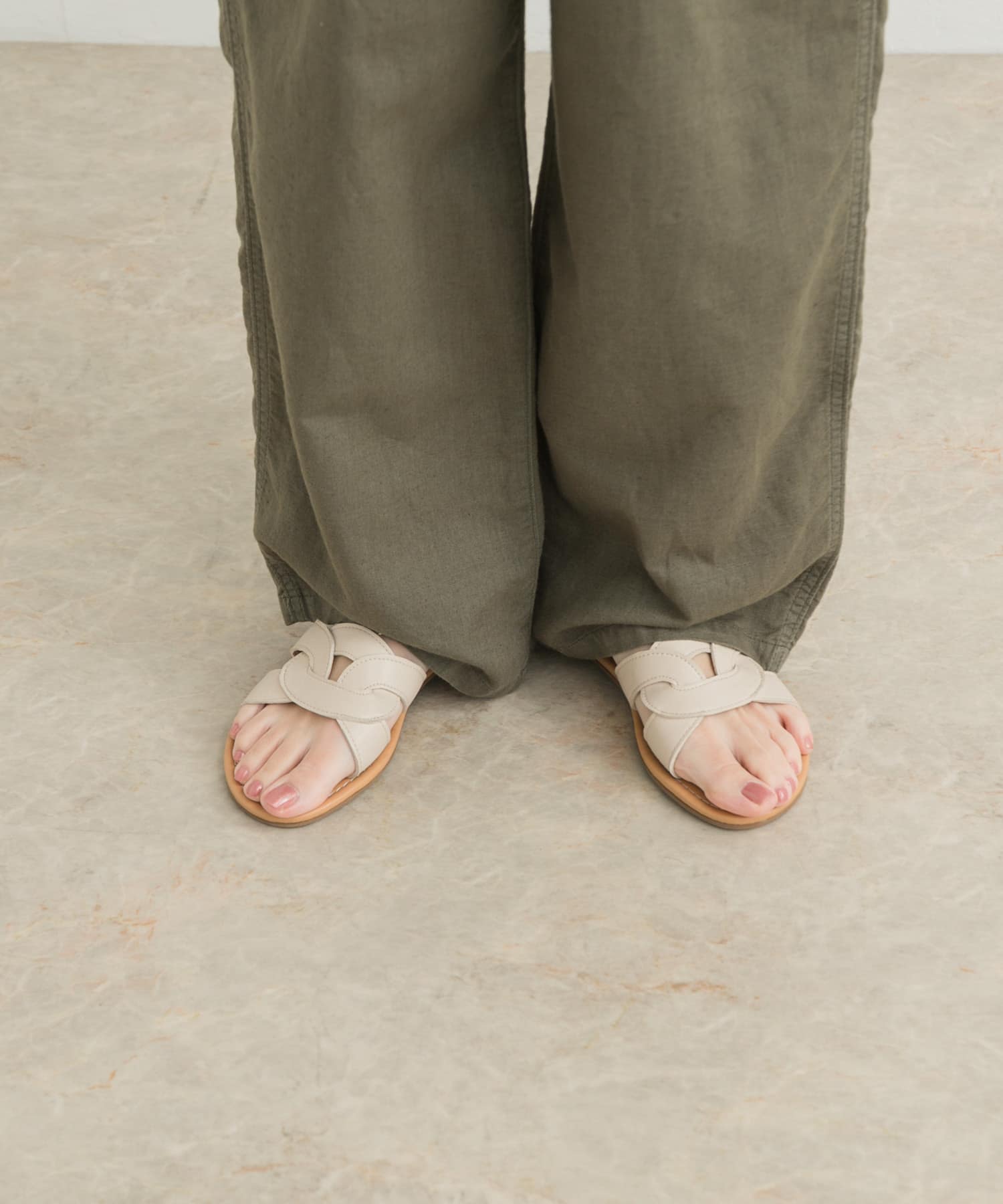 カッティングサンダル IVORY 36