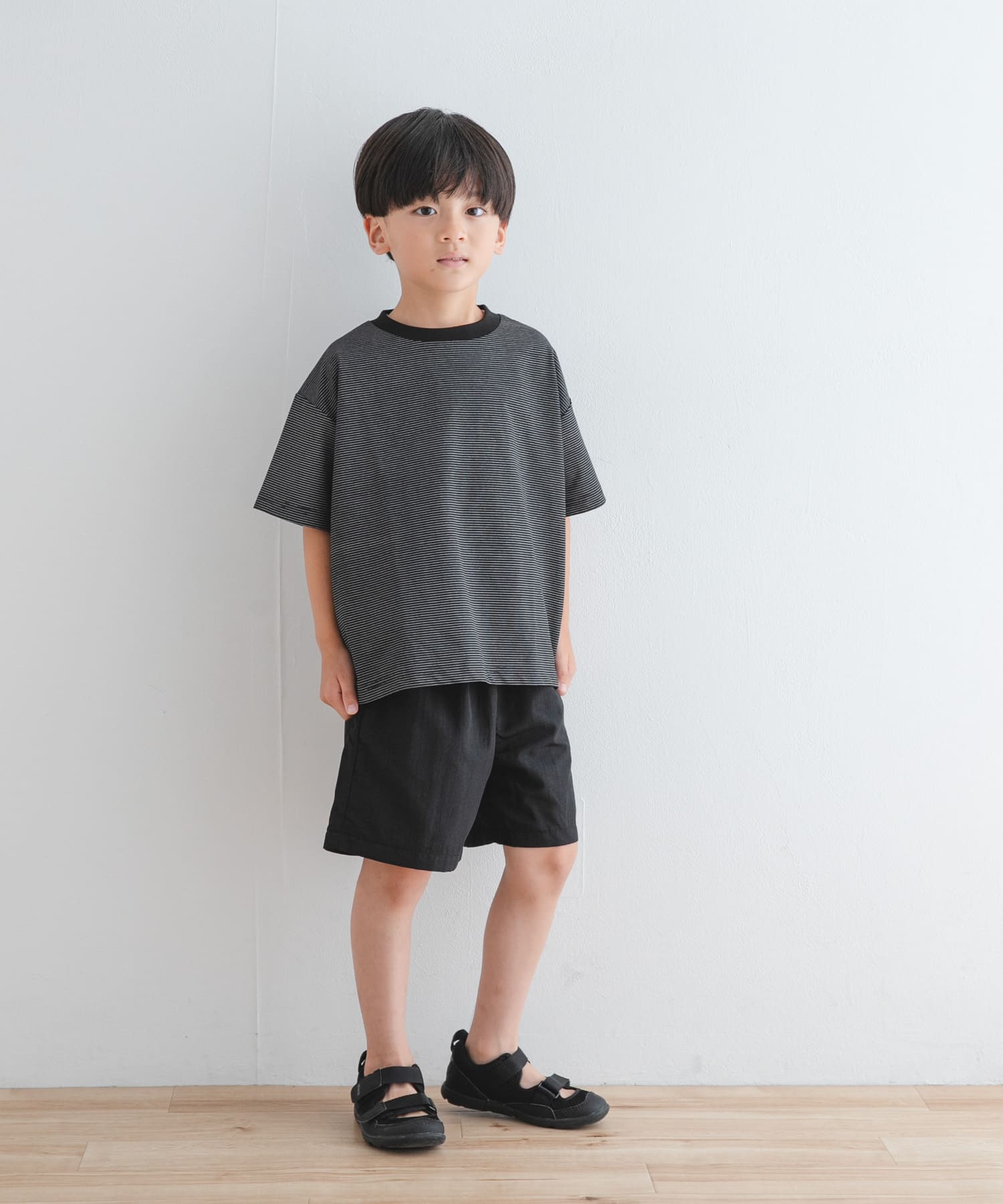 BLK×WHT