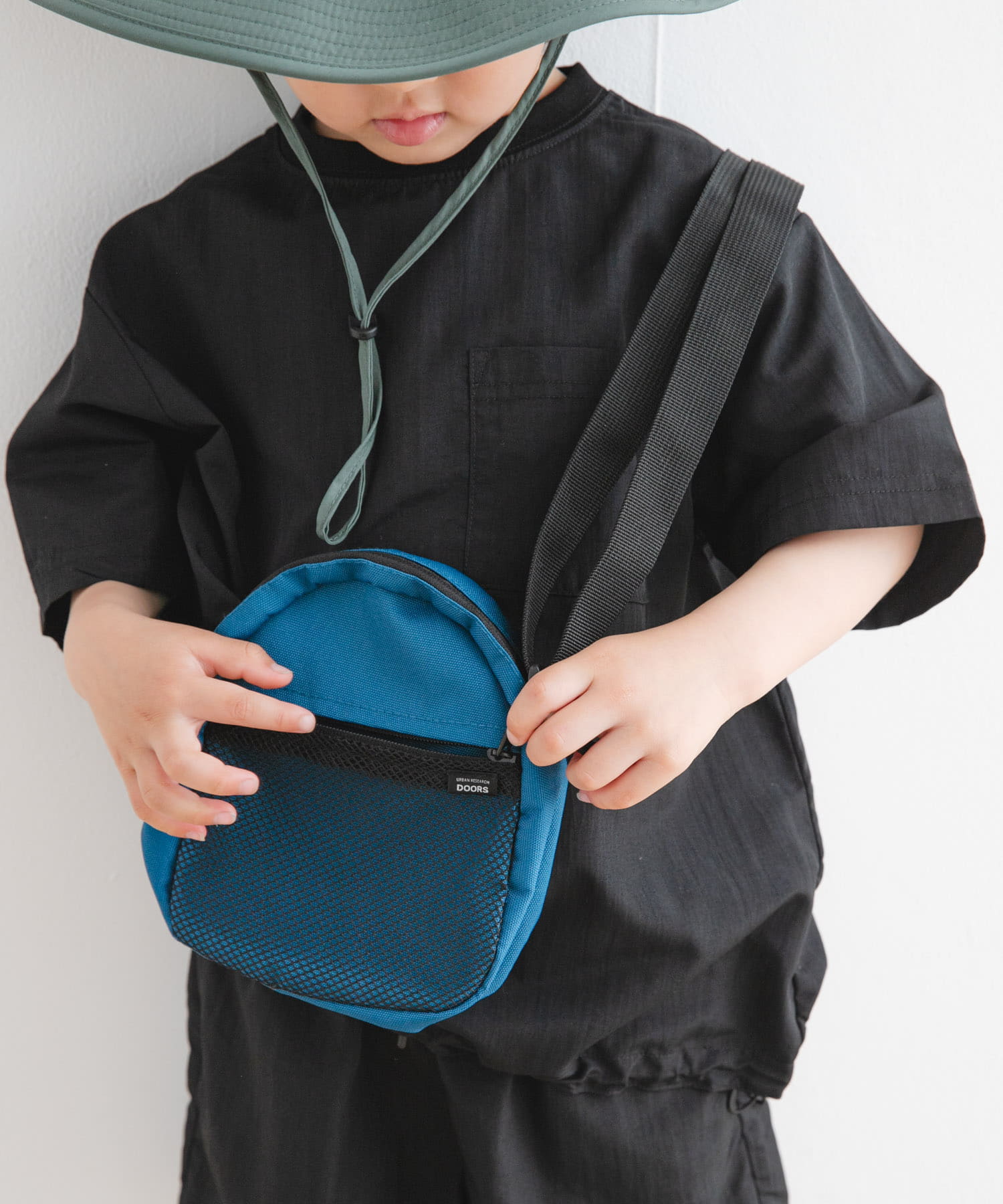 撥水ショルダーバッグ(KIDS) BLUE one