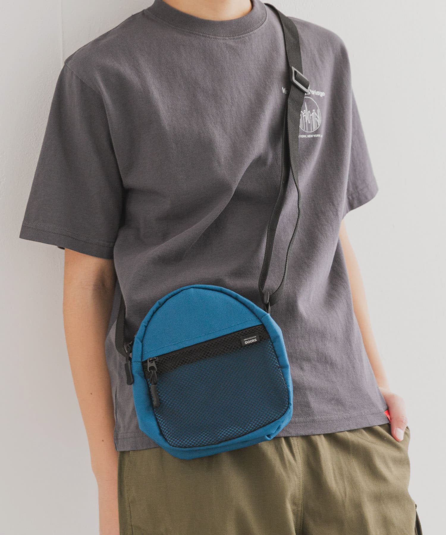 撥水ショルダーバッグ(KIDS) BLUE one