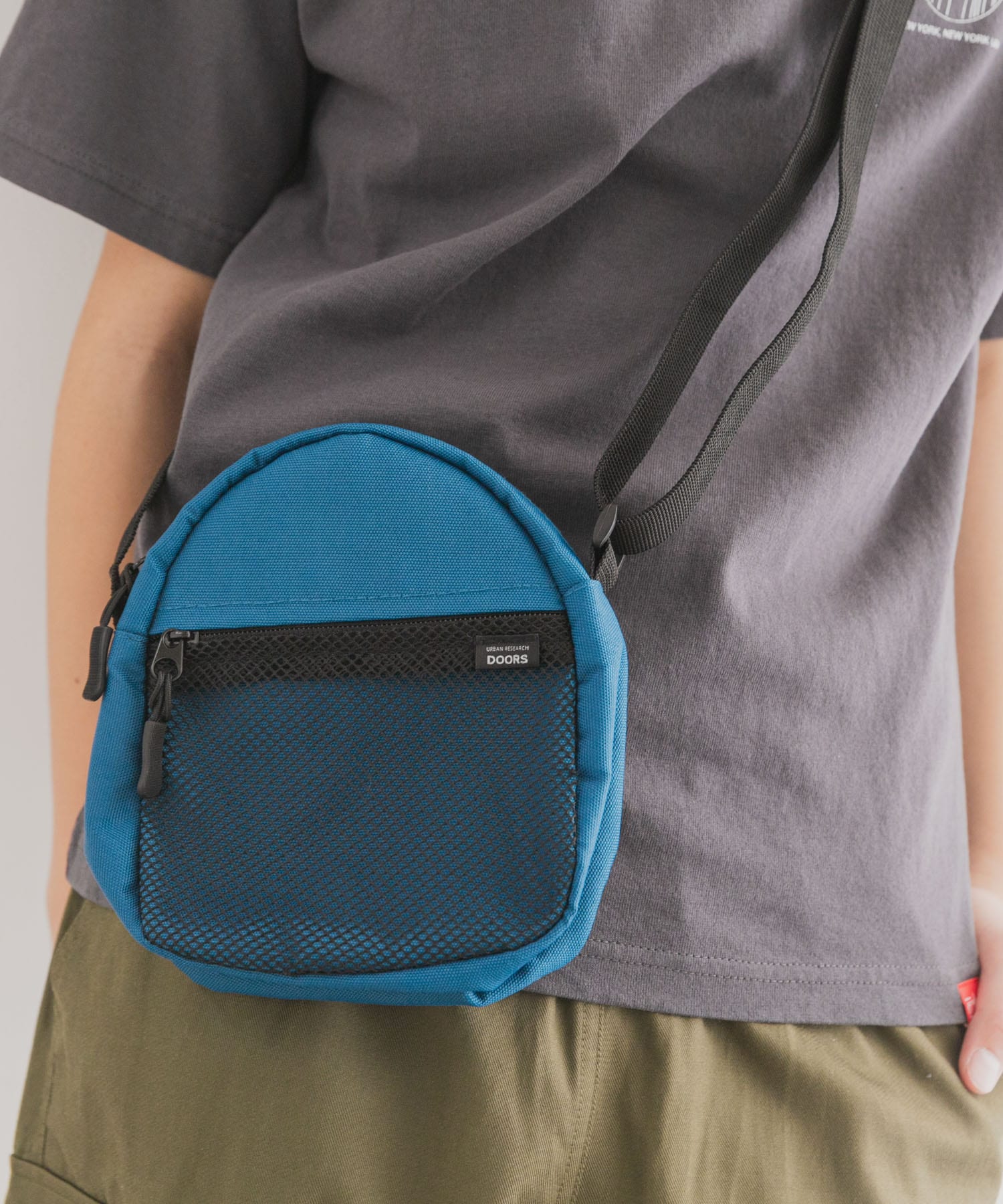 撥水ショルダーバッグ(KIDS) BLUE one