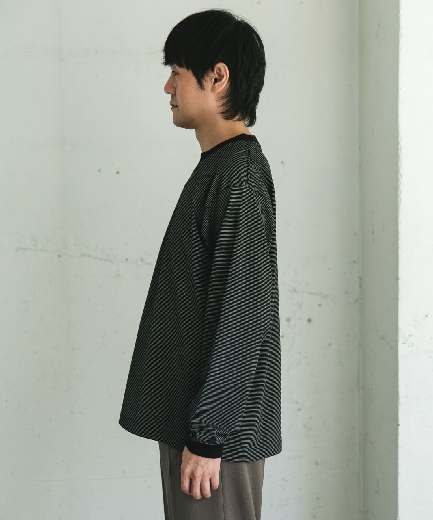 クイックドライロングスリーブTシャツ(M WHTxBLK): トップス｜URBAN