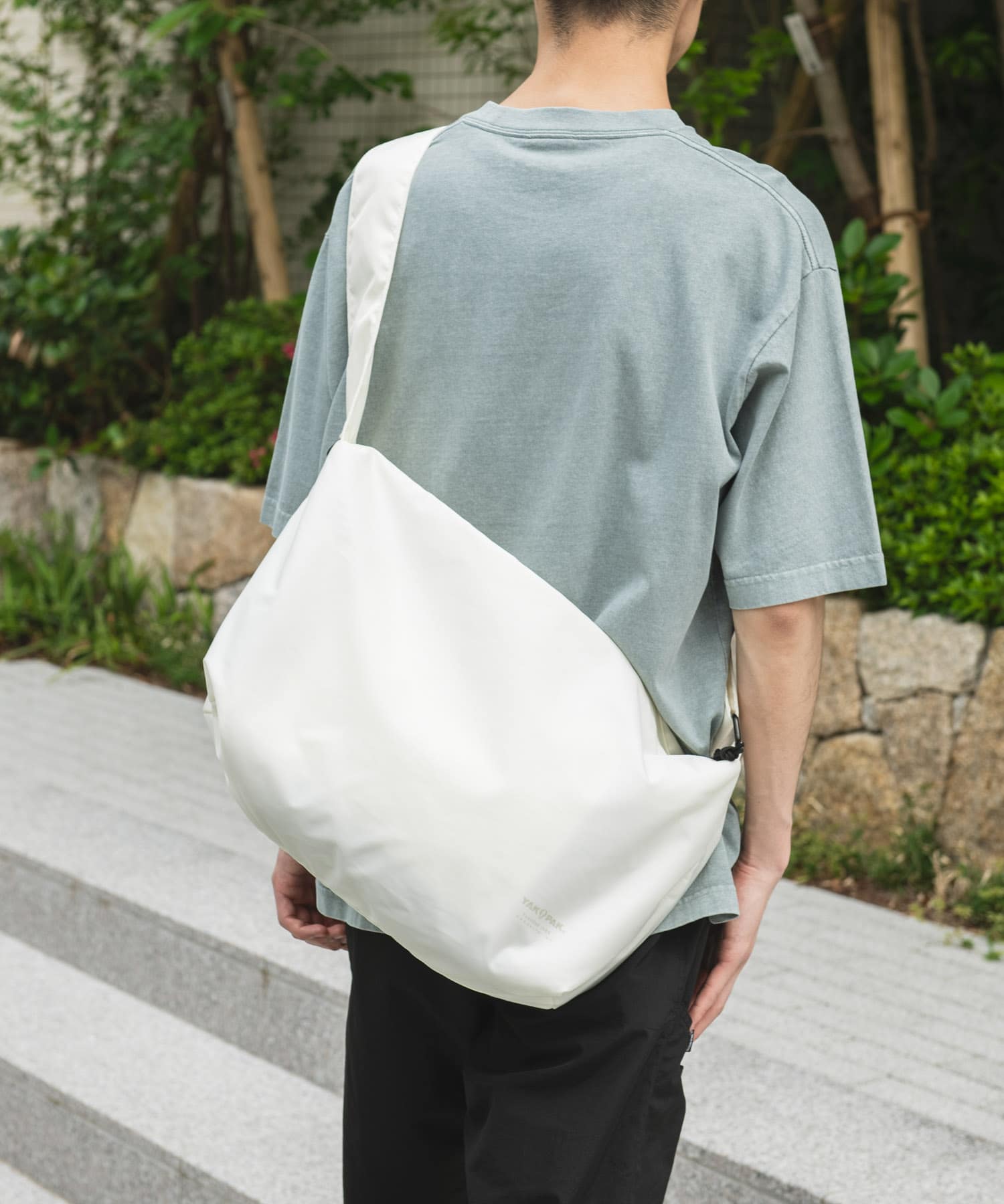 『別注』YAKPAK×DOORS　SHOULDER BAG M WHITE -