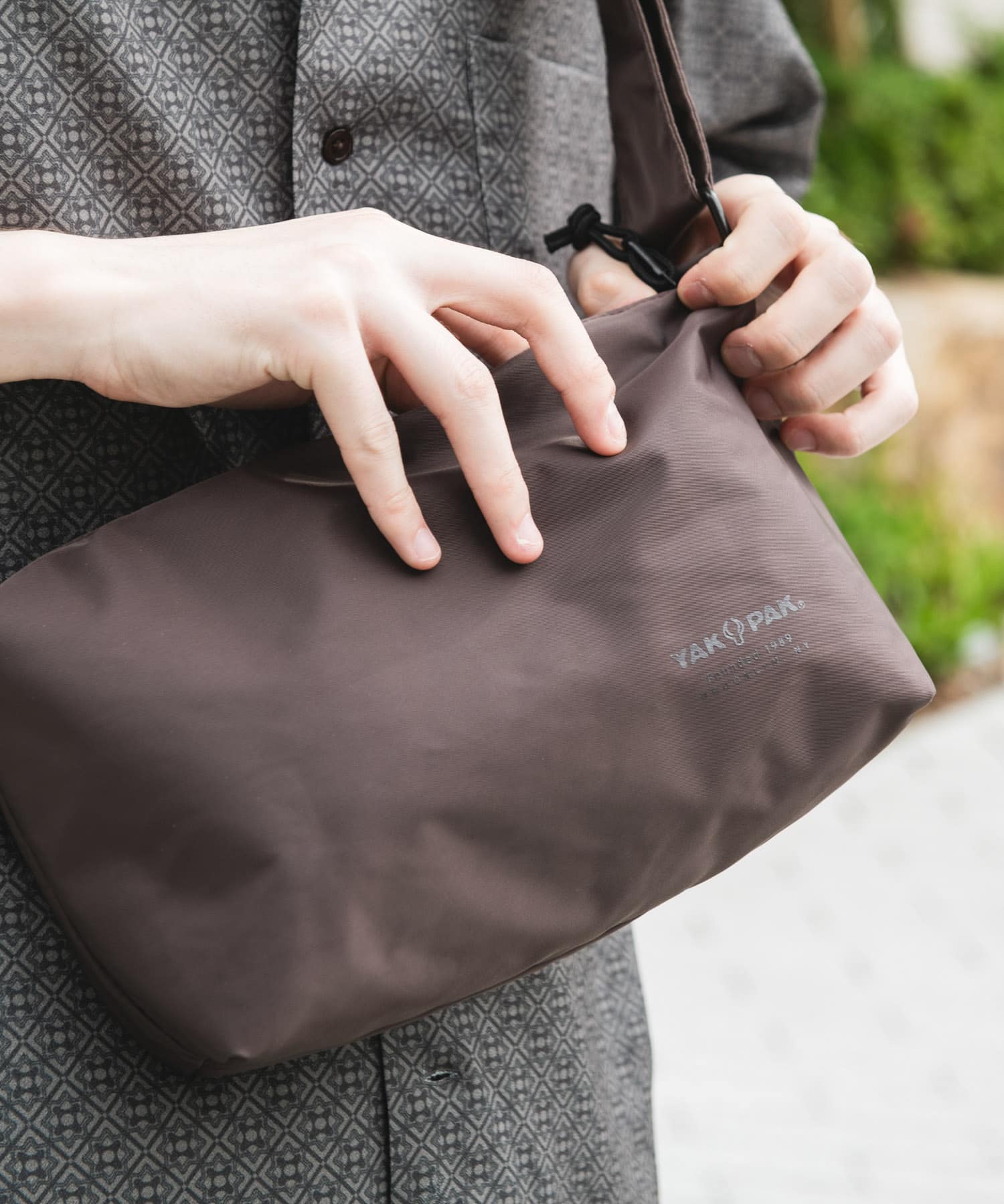 『別注』YAKPAK×DOORS　SHOULDER BAG S BROWN -