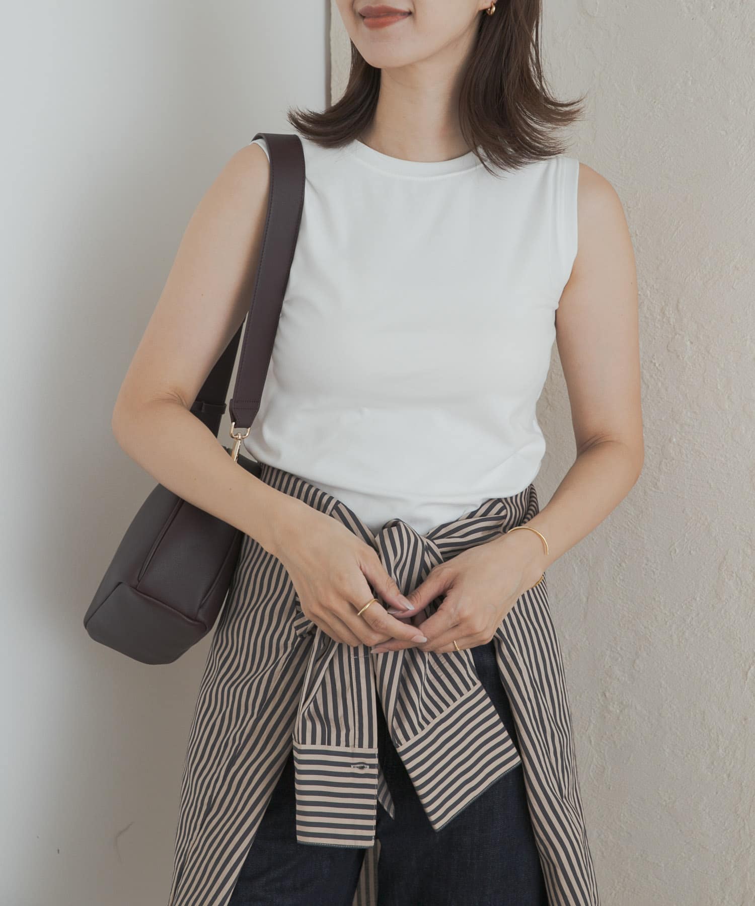 クリアフライスノースリーブプルオーバー