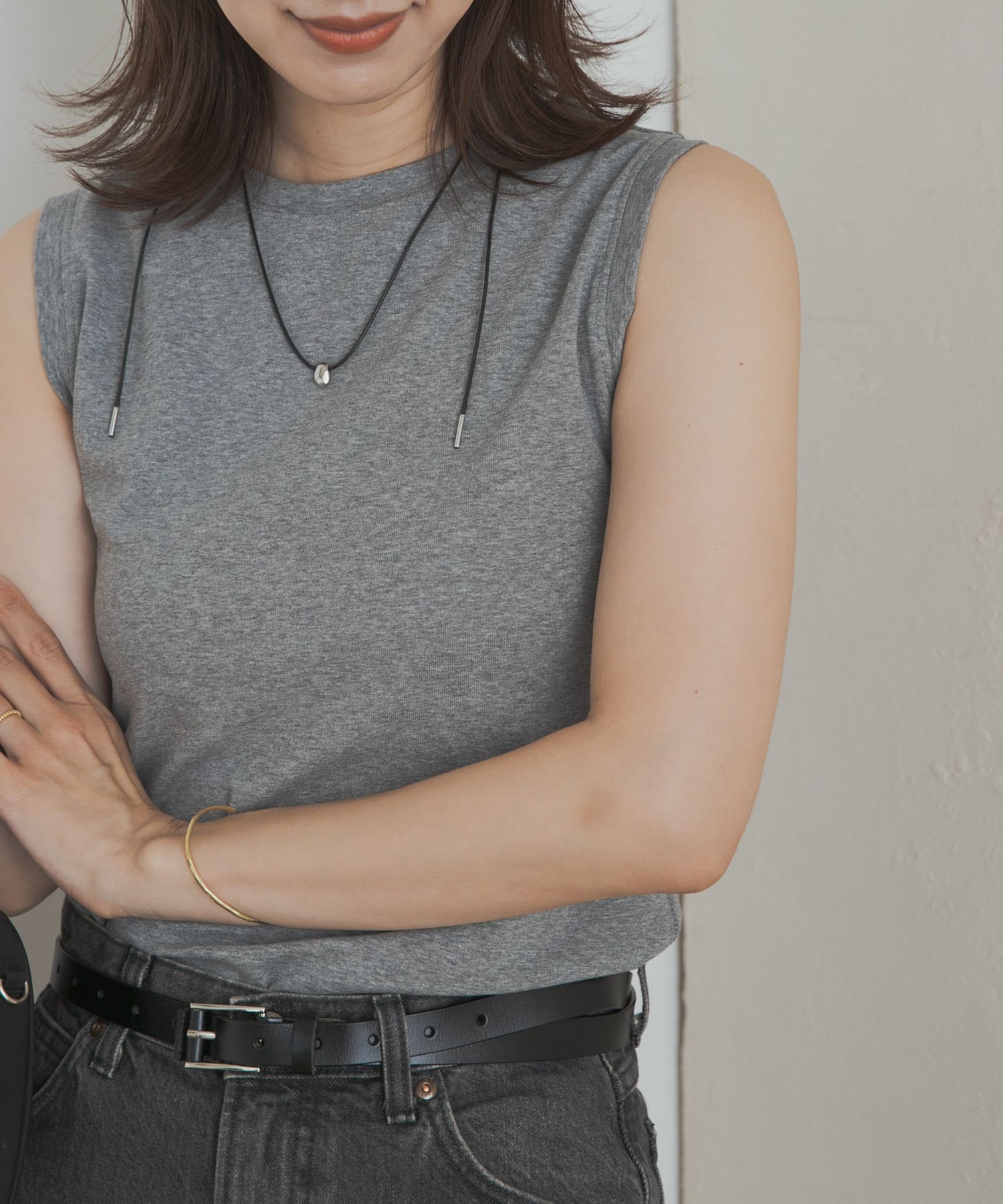 クリアフライスノースリーブプルオーバー