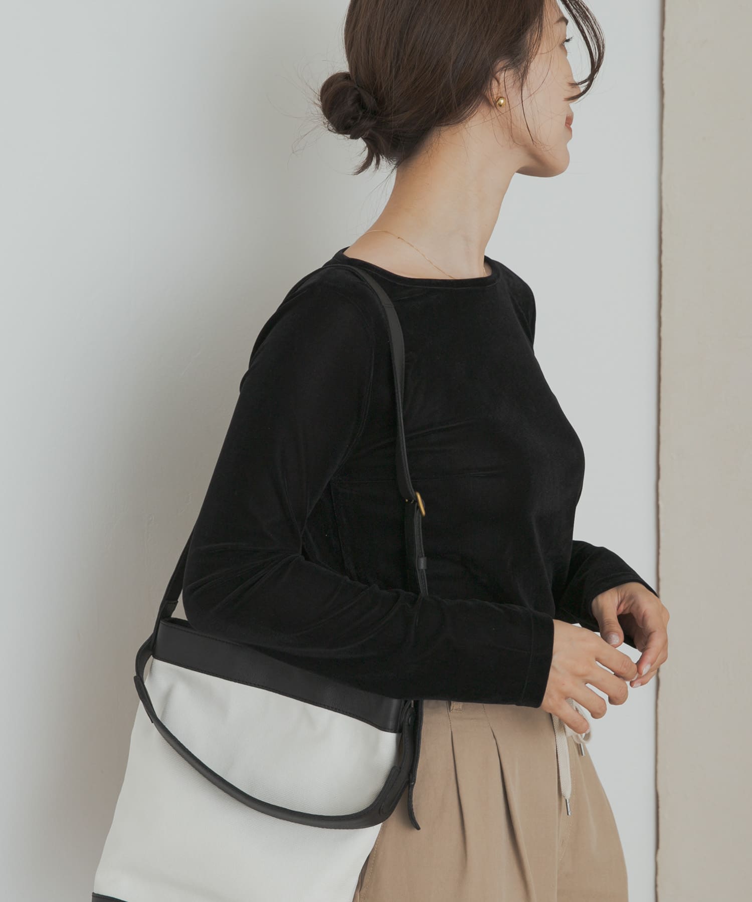 シアーベロアプルオーバー