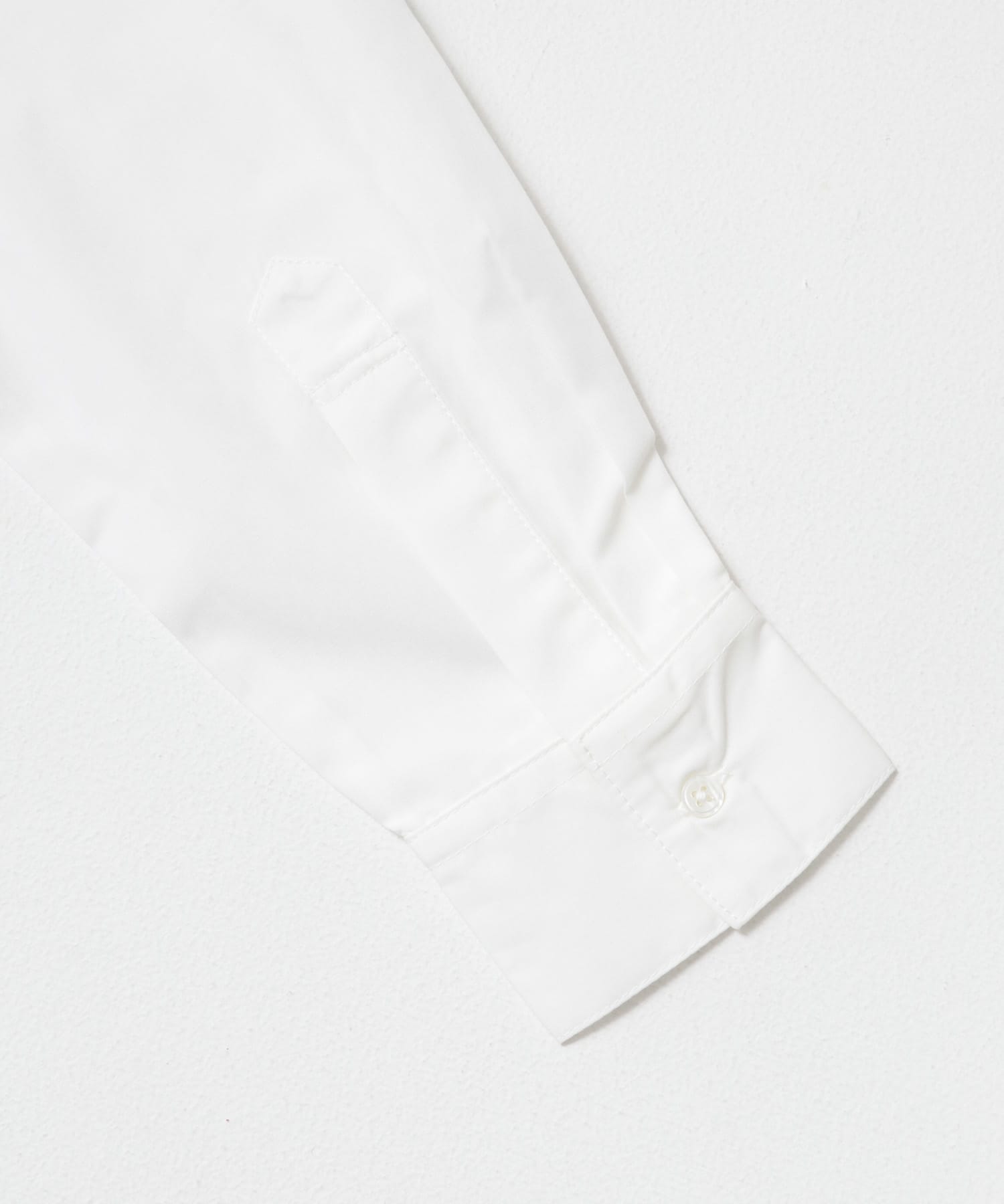 OFF　WHITE