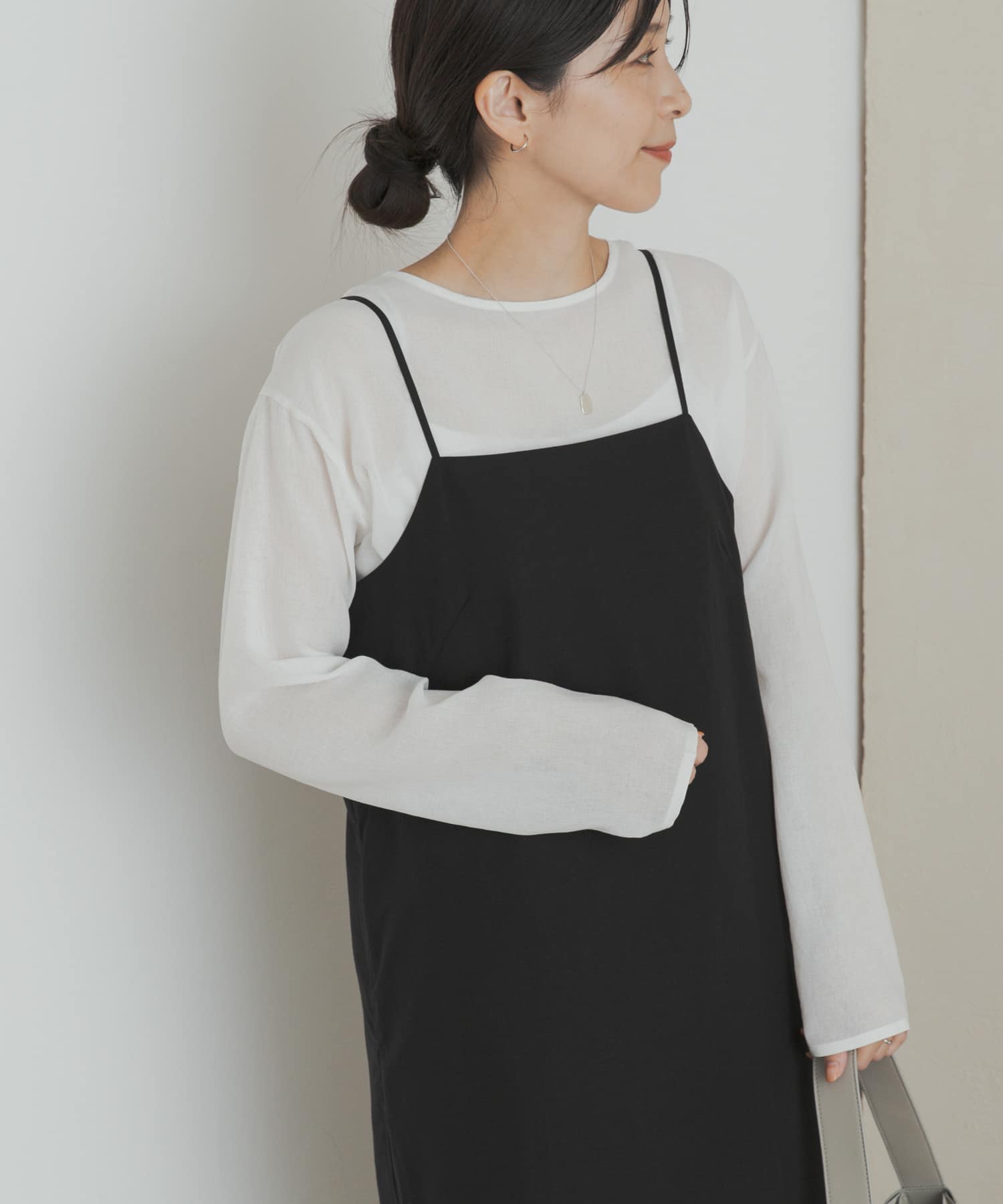 シアーTシャツブラウス