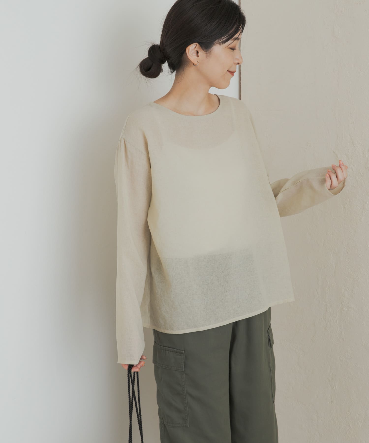 L.KHAKI