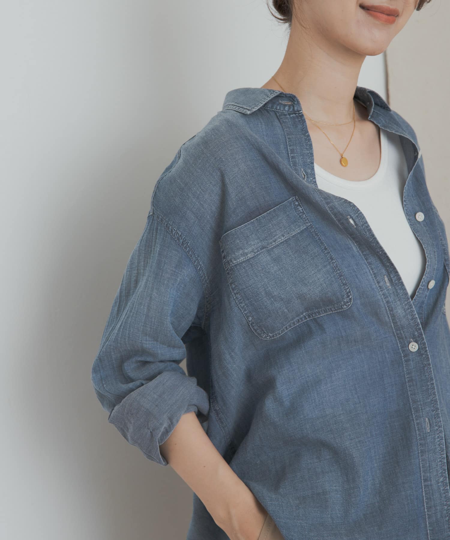 新品タグ付◆ DOORS シアーデニムシャツ　INDIGO アーバンリサーチ 新品タグ付◇ DOORS シアーデニムシャツ INDIGO アーバン
