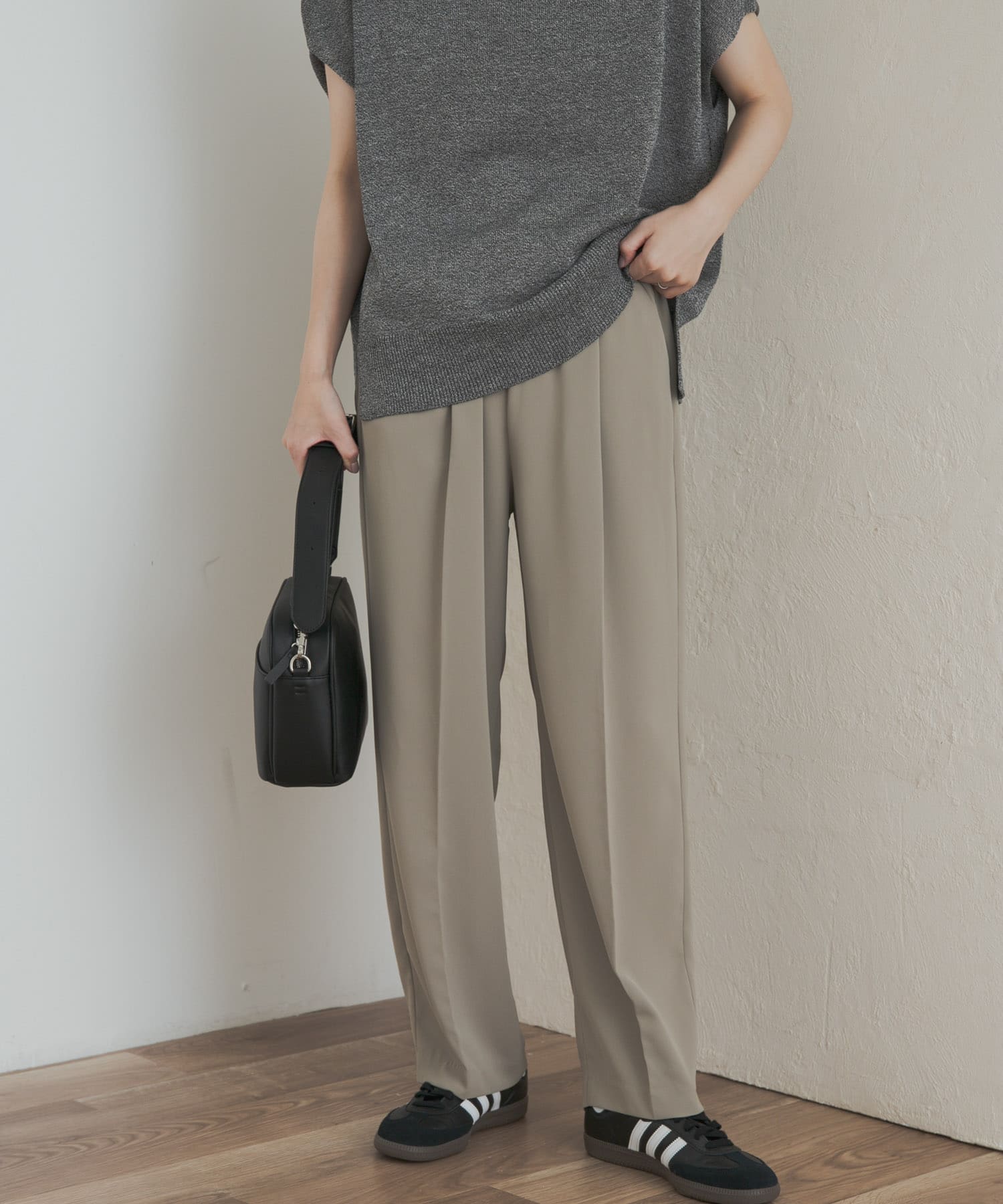 『UR TECH』ドライツイルイージーパンツ