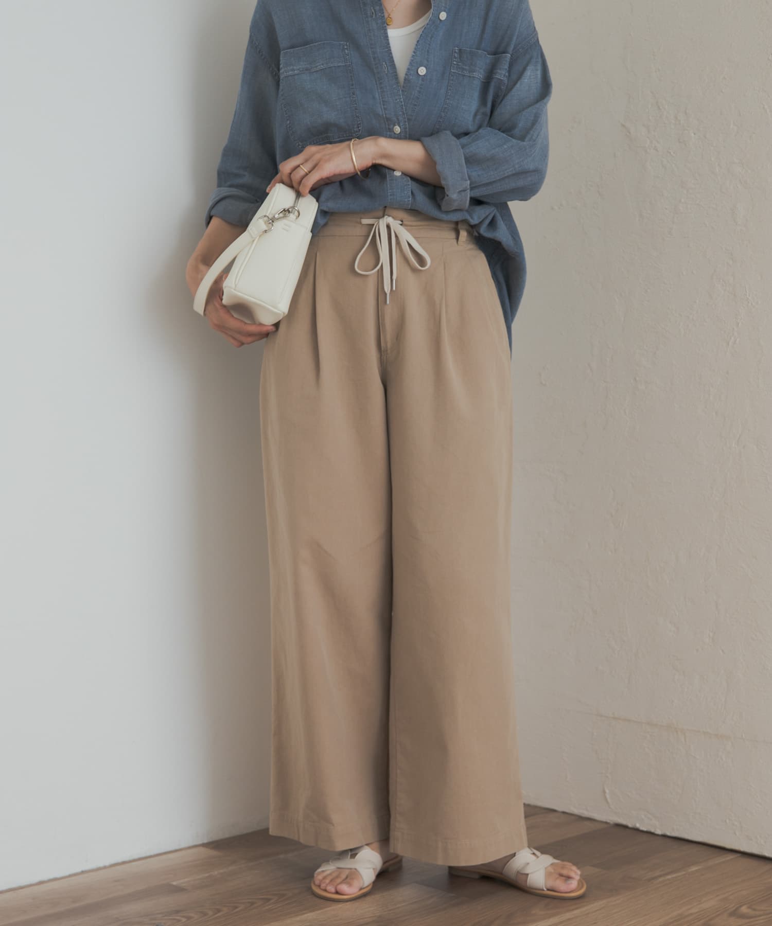 ドロストタックイージーパンツ