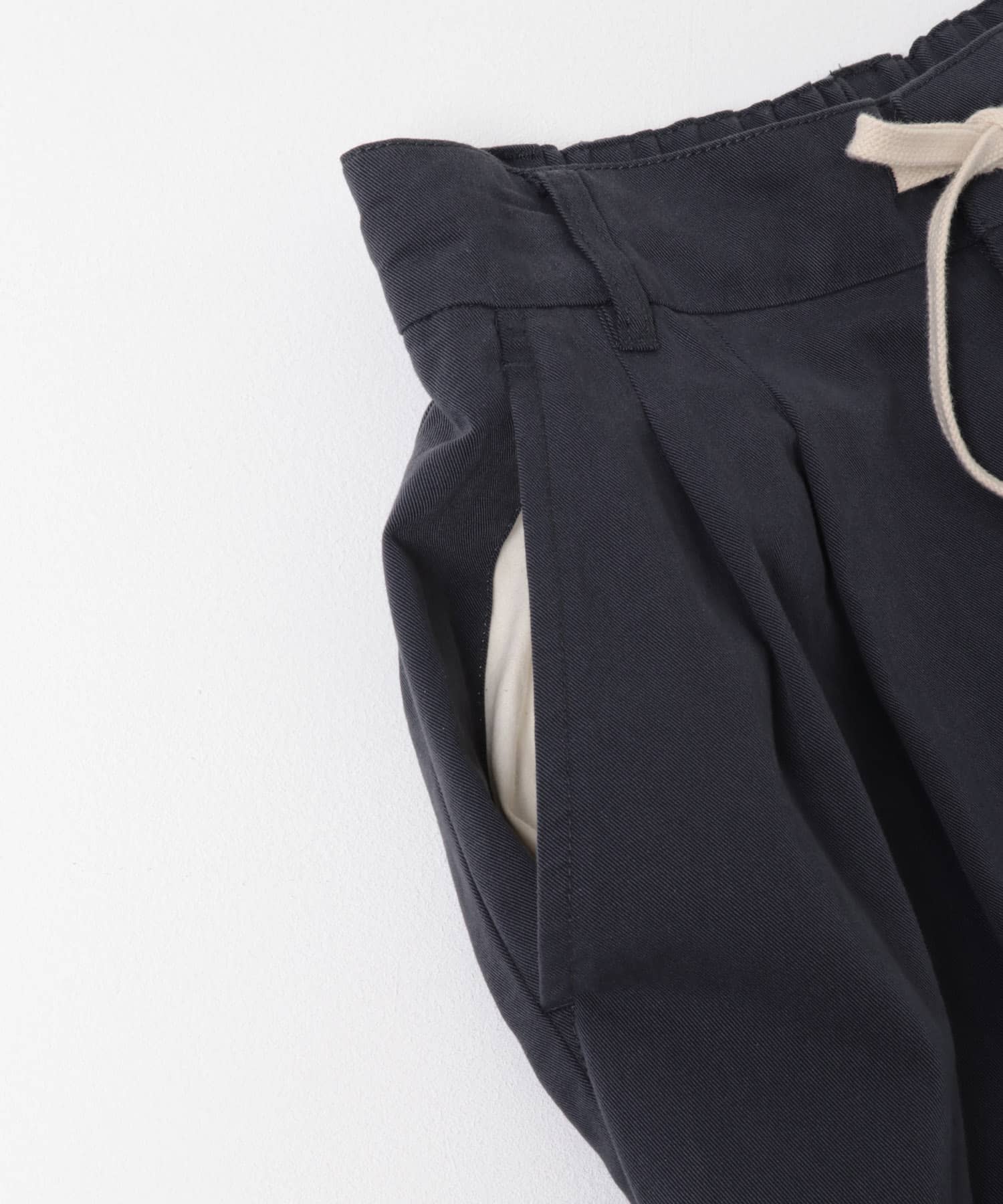 ドロストタックイージーパンツ NAVY M