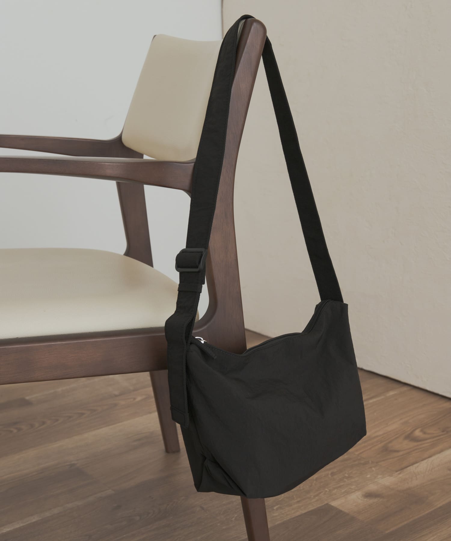 ウォッシャブルミニショルダー BLACK one
