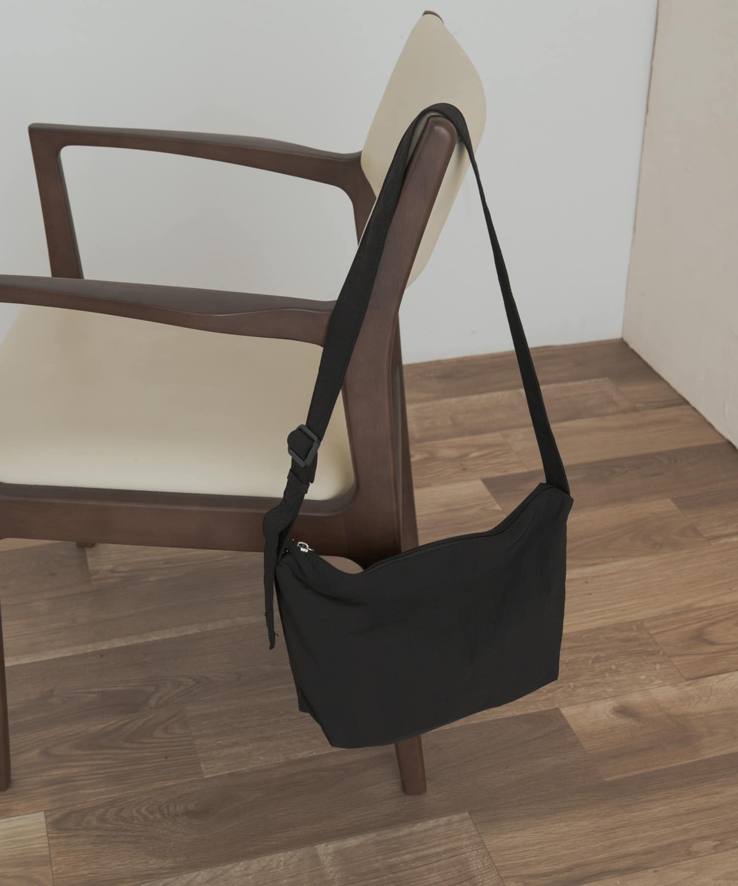 ウォッシャブルミニショルダー BLACK one